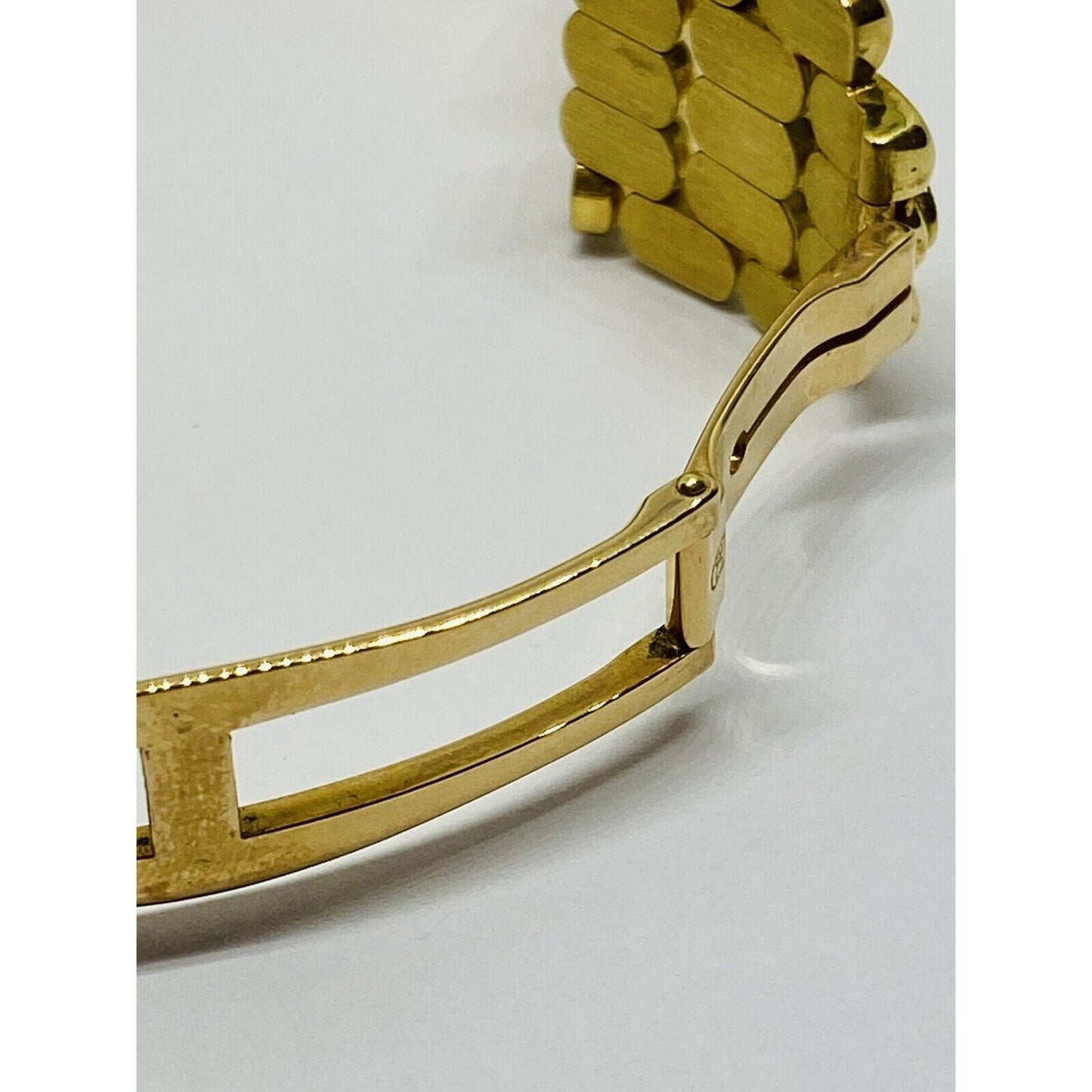 Solid 18k Yellow Gold JUVENIA Unisex Watch with Diamonds 101 grams 33mm ACCURATE