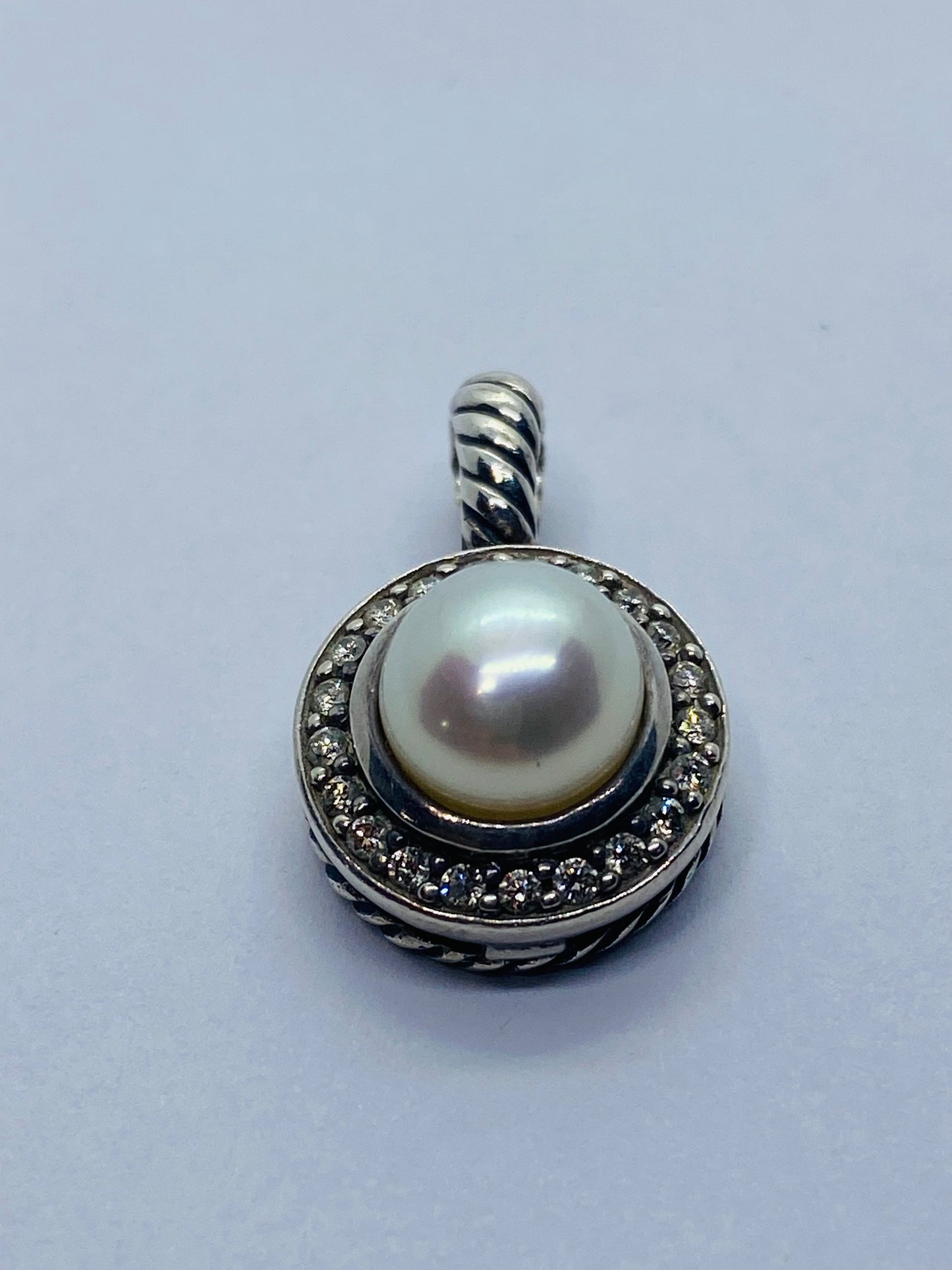 DAVID YURMAN STERLING SILVER CERISE PEARL DIAMOND HALO PENDANT 8MM Pearl