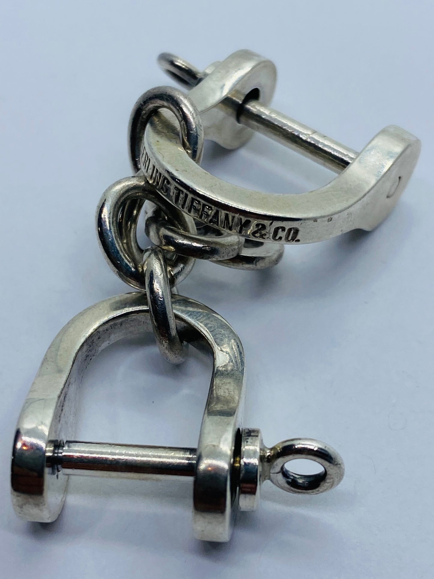 Tiffany & Co Silver Shackle Key Ring Keychain Rare 3.5” 36.8 Grams Pouch Box