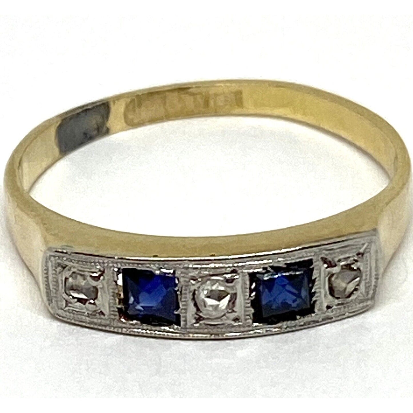 Estate Vintage Diamond Sapphire 18K Gold Two Tone Band Ring 3 Grams.