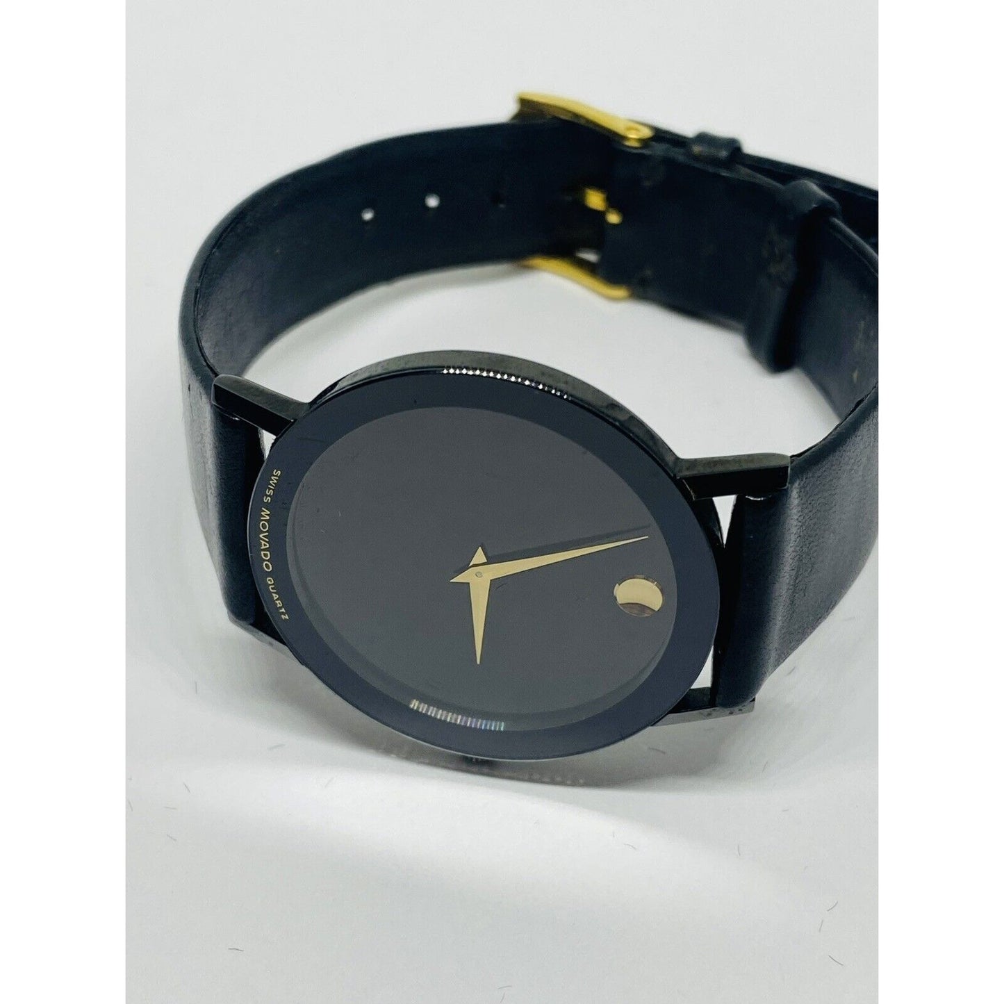 Movado Museum Ultra Slim Largest Face 33mm Unisex Keeps Time Box Papers READ!