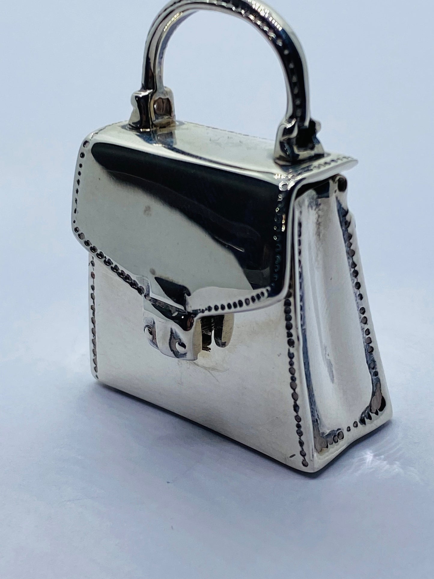 Tiffany & Co RARE Silver Purse Handbag Pill Box Case Container Pendant Box Pouch