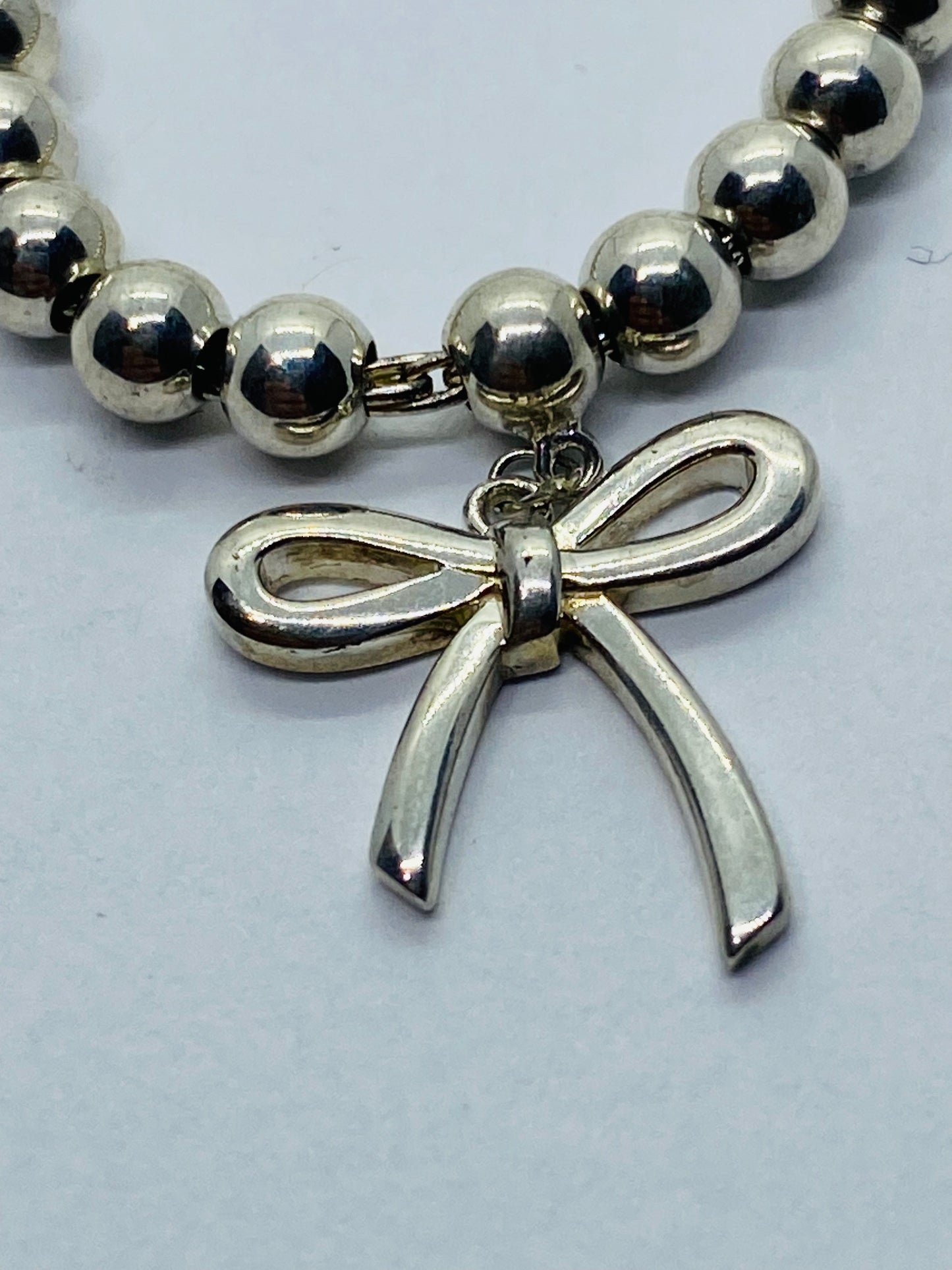 Tiffany & Co. Mini Bow Bead Bracelet Medium Sterling Silver 925 7”