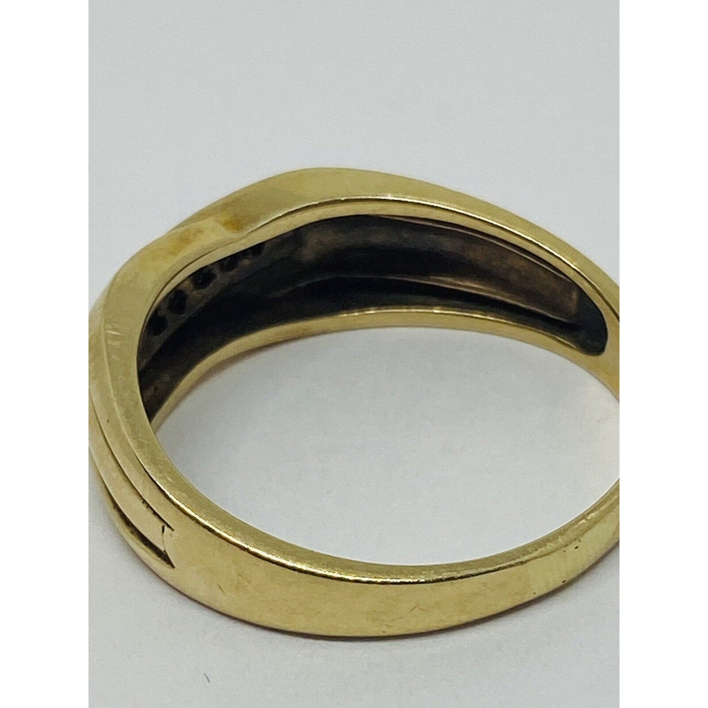 Mens 10k Solid Yellow Gold .10 CTW Natural Diamond Wedding Band Ring Size 10.5