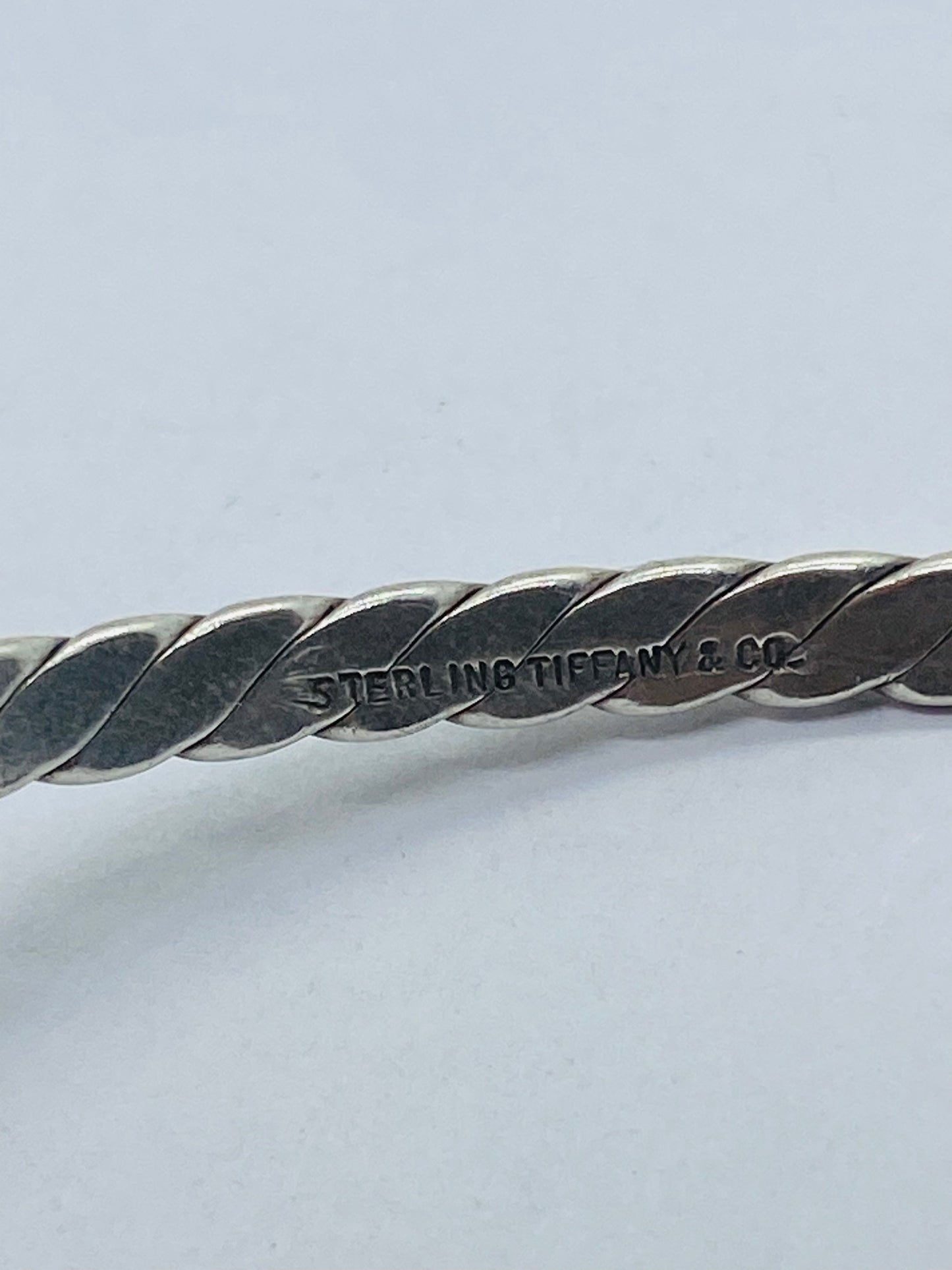 Tiffany & Co. Sterling Silver 925 Twist Braided Knife Edge Bangle Bracelet 7.75”