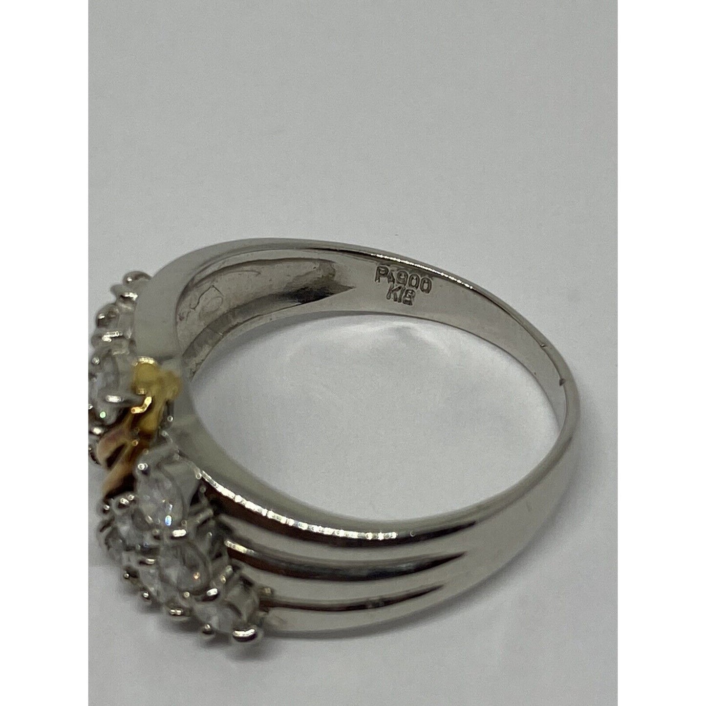 Platinum 900 18k Band Diamond Ring - 5.4 gms, Sz 6.5, 0.80 ctw