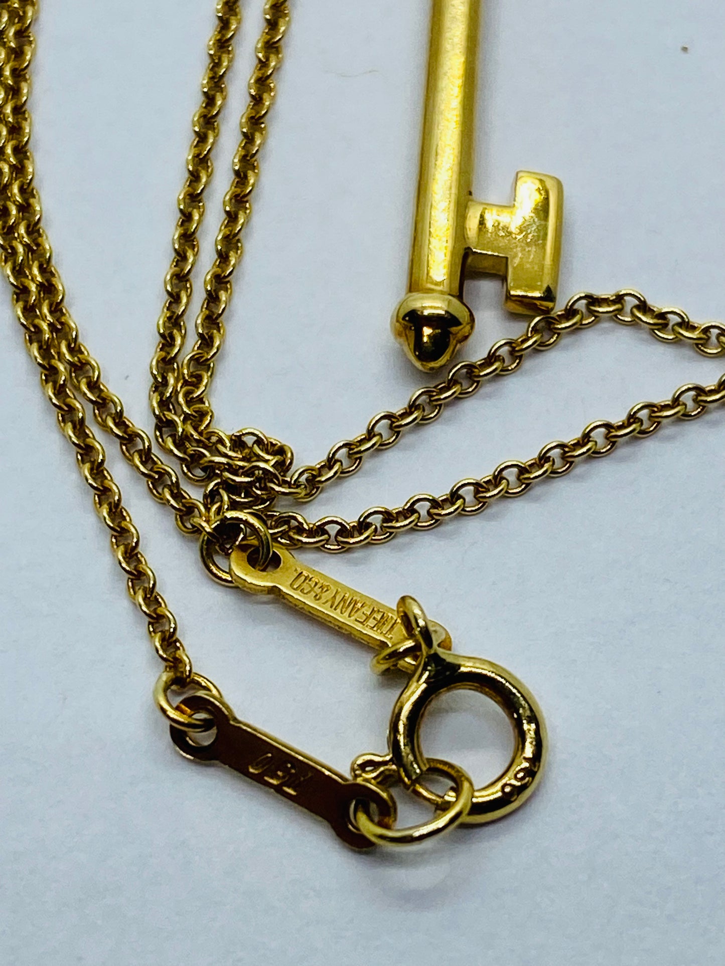 TIFFANY & CO 18K YELLOW GOLD DIAMOND KEY PENDANT WITH NECKLACE 18.5” LONG