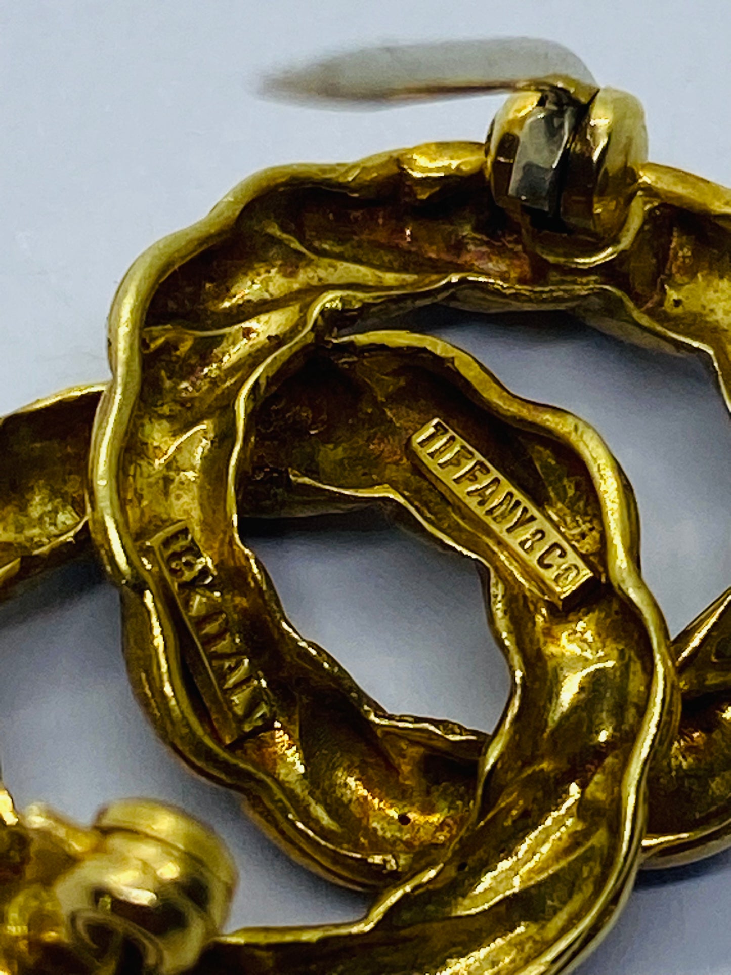 Vintage Tiffany & Co. 18K Yellow Gold & Blue Enamel Intertwined Circles Brooch