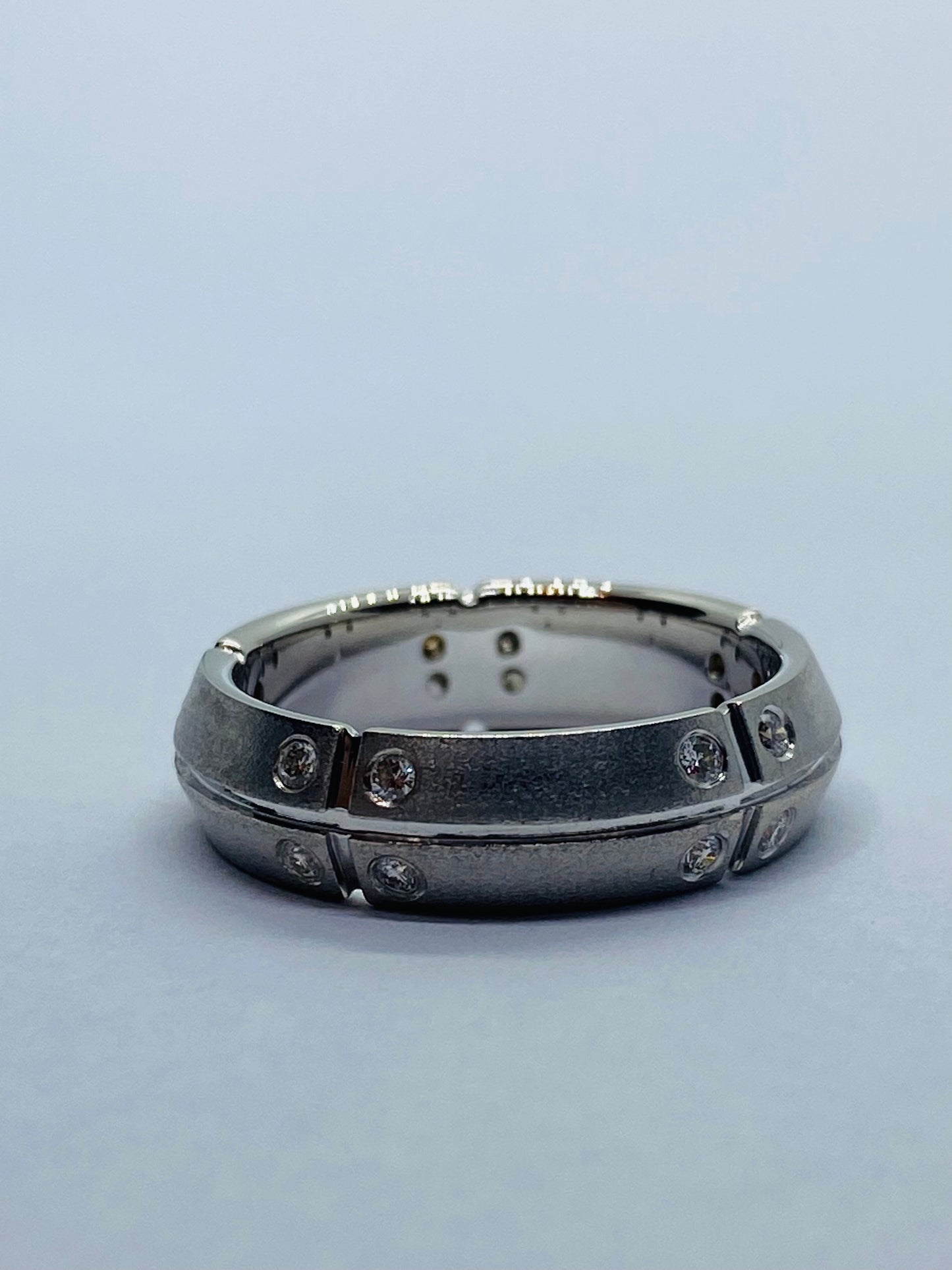 Tiffany & Co. 2000 Stream America 18K White Gold Diamond Band Ring - Size 5