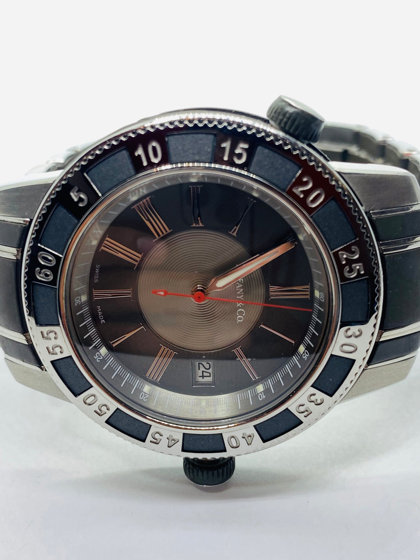 Tiffany Resonator T-57 Quartz Watch With Gray Rubber And Stainless Band (read)