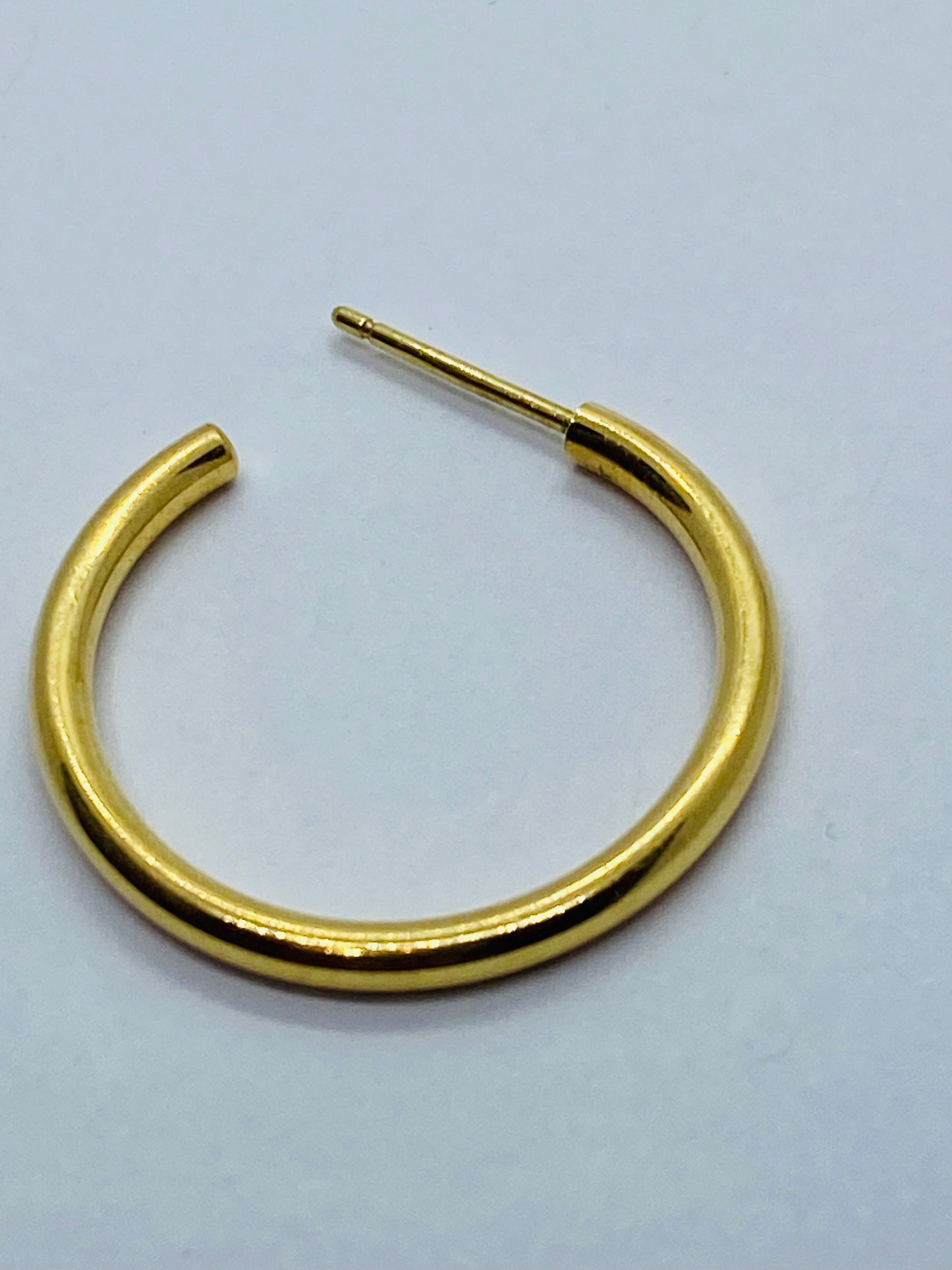 Tiffany & Co 18K Yellow Gold Single Hoop Earring 22MM