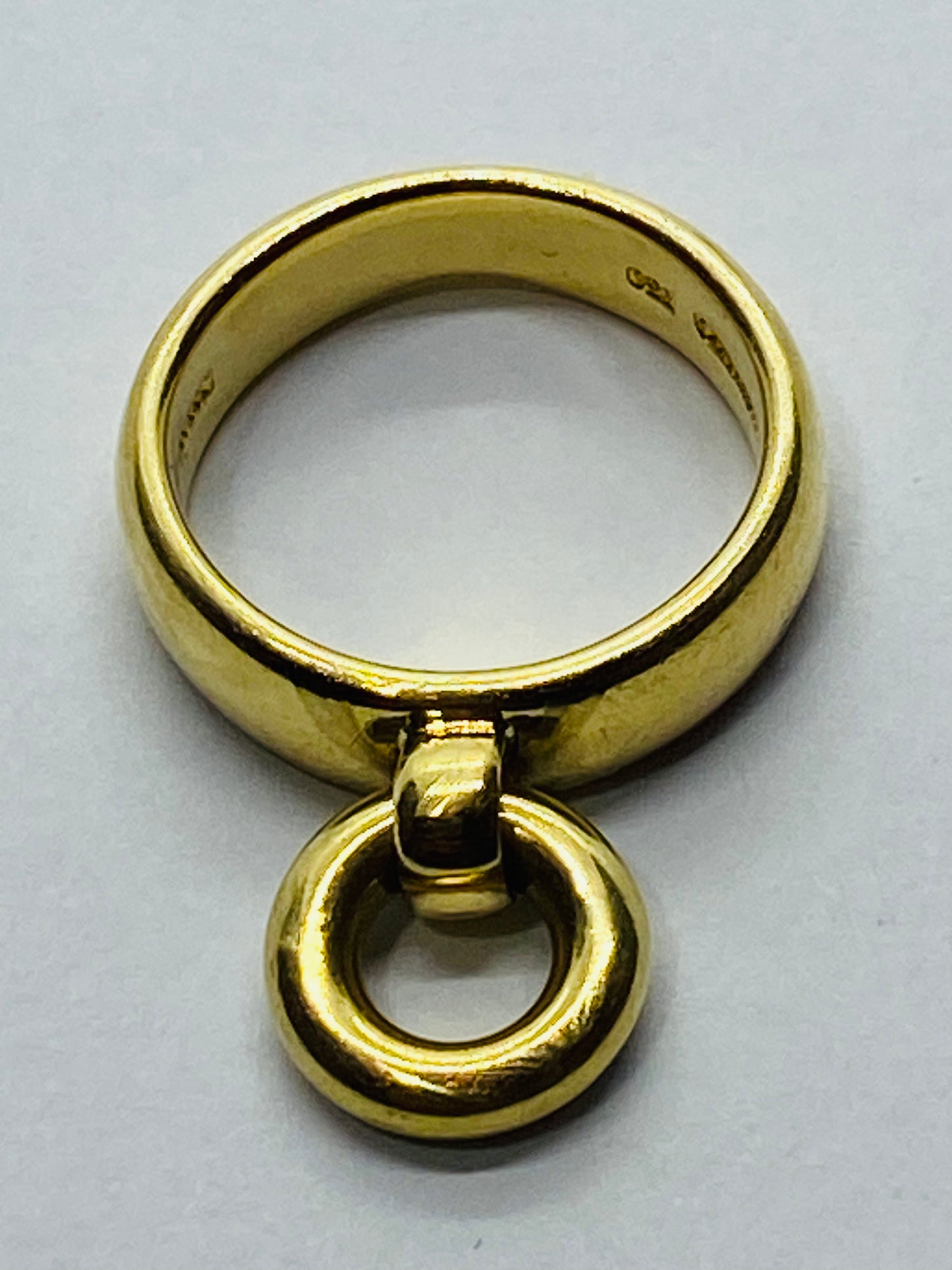 TIFFANY & Co. 18K 750 Yellow Gold Diamond Circle Charm Dangle Ring 3.5 Pouch Box