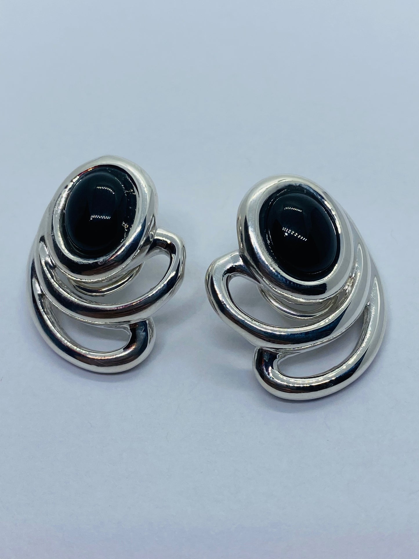Tiffany & Co. Vintage Sterling Silver Onyx Spray Splash Clip On Earrings 1984