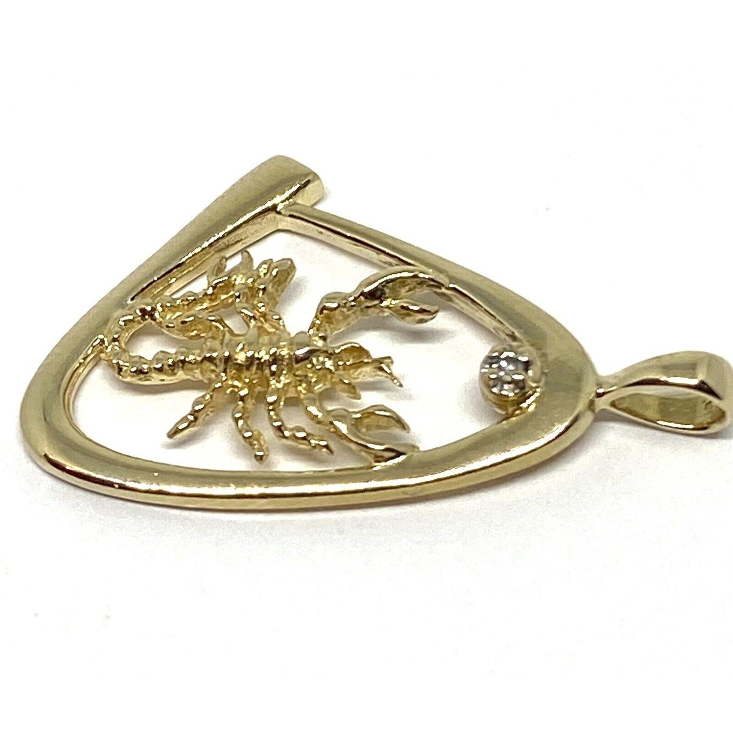 14K YELLOW GOLD DIAMOND SCORPION PENDANT 28mm x 15mm - 1.6 Gram
