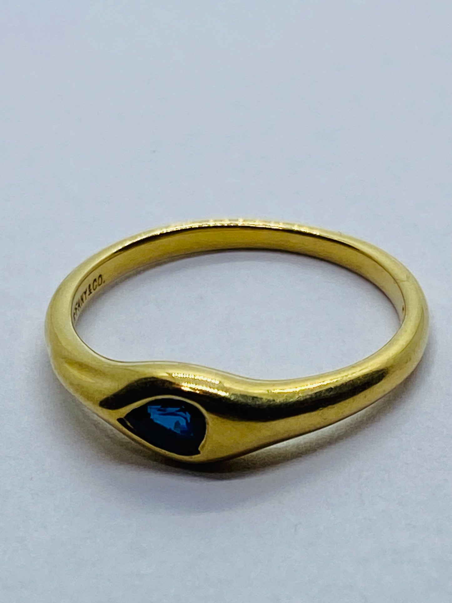 TIFFANY & CO. Blue Pear Shape Sapphire 18k Yellow Gold Authentic Size 4