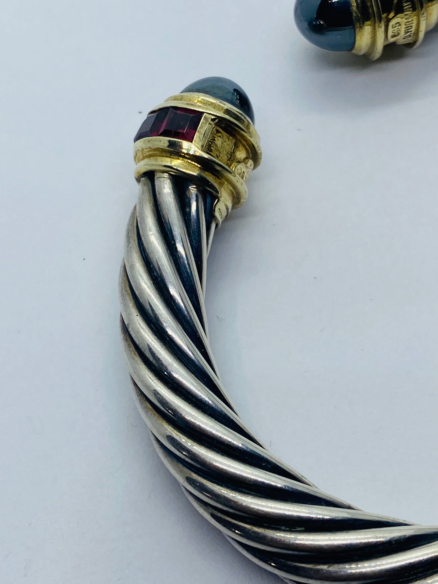 David Yurman 9.5mm Cable Hematite Pink Tourmaline 14K Gold Hinged Bracelet 7”