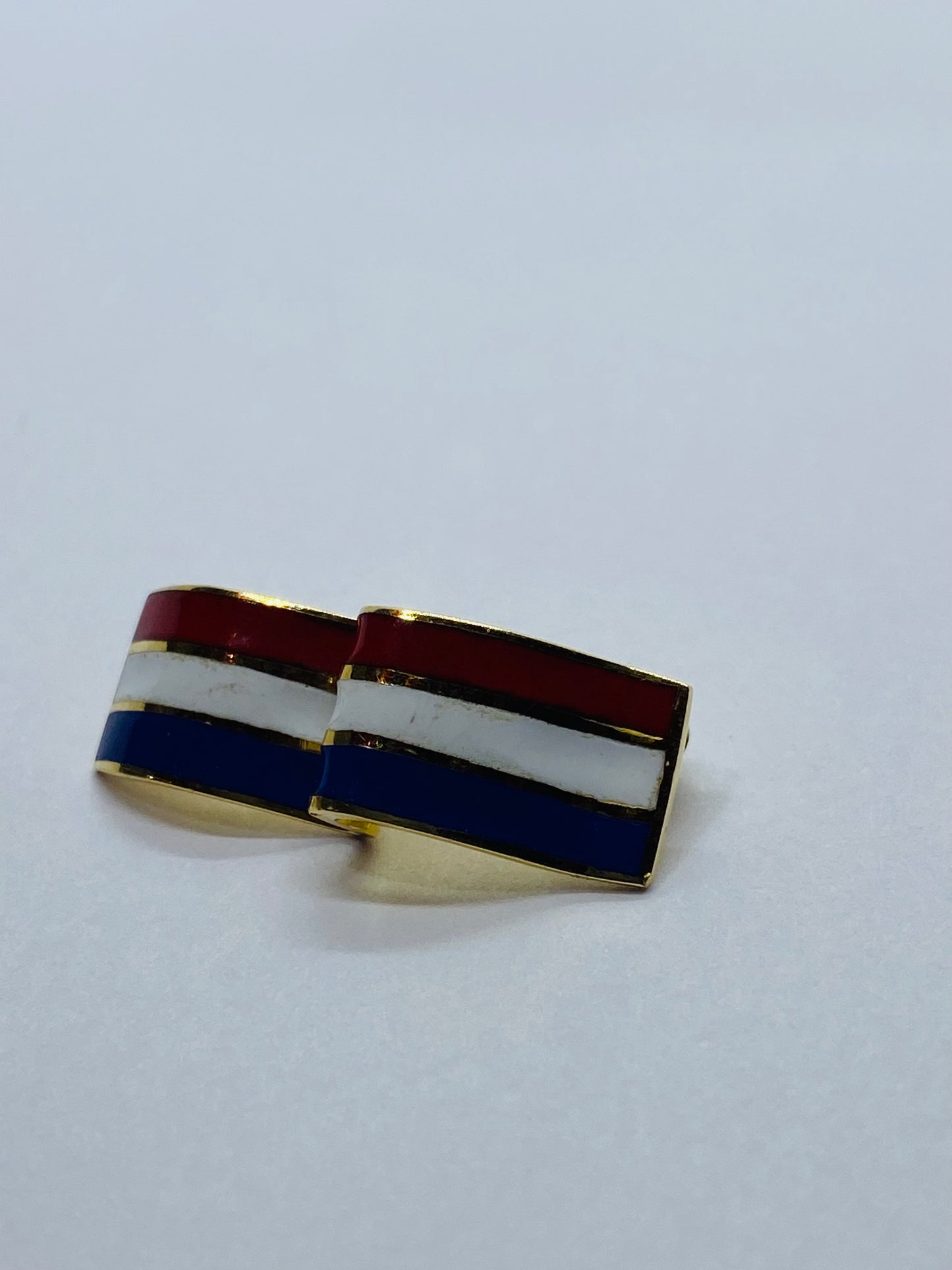 Tiffany & Co. 750 18k gold Lapel Pin 26x10MM Enamel Stripes