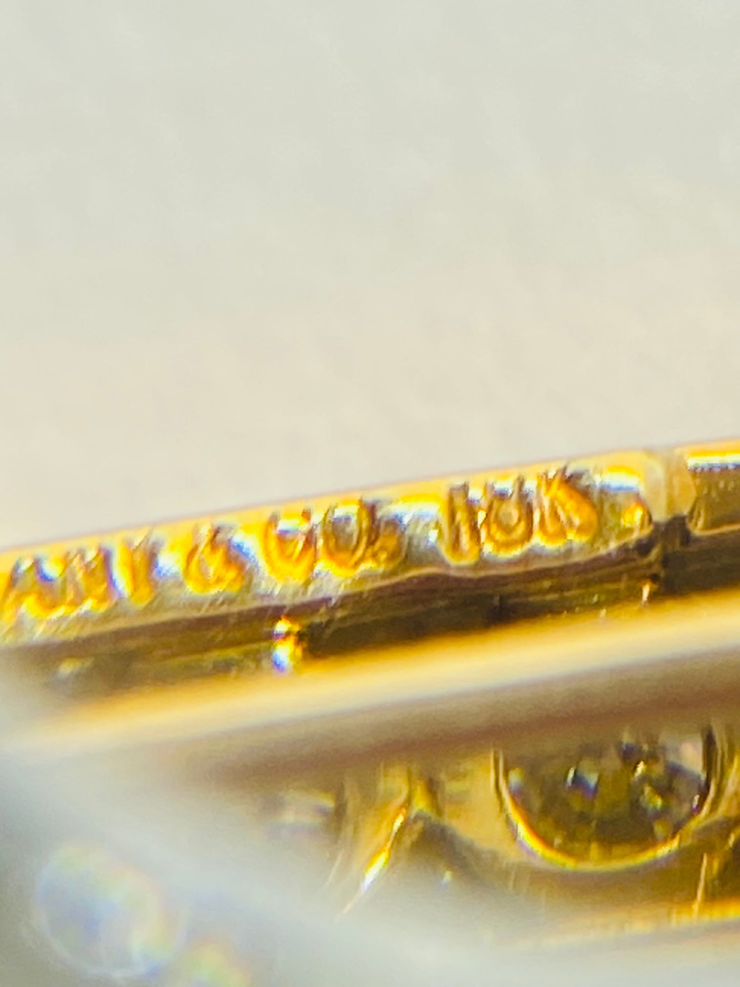 Tiffany & Co 18K Gold Diamond Bar Pin 25x3.3MM 7 Diamond Bar Mint Box!