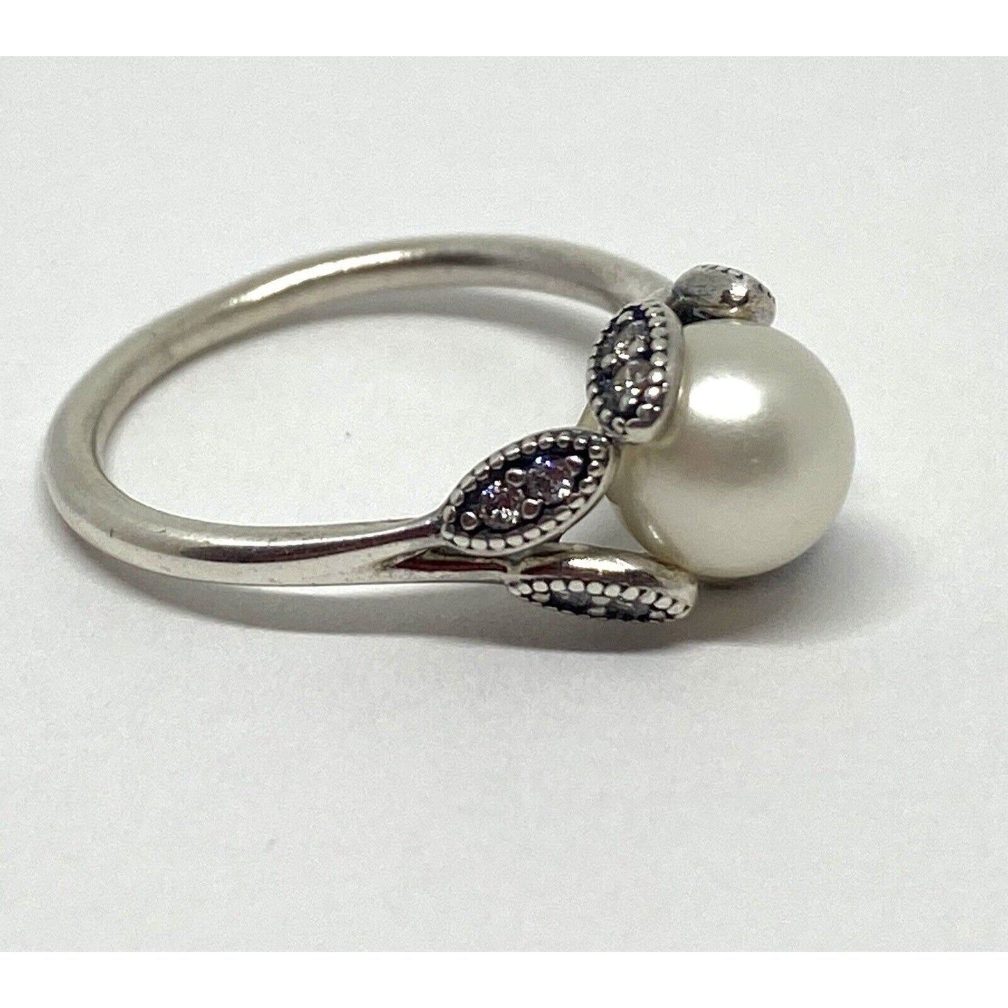 Authentic Pandora Luminous Leaves White Pearl Ring USA SIZE 4.75 190967