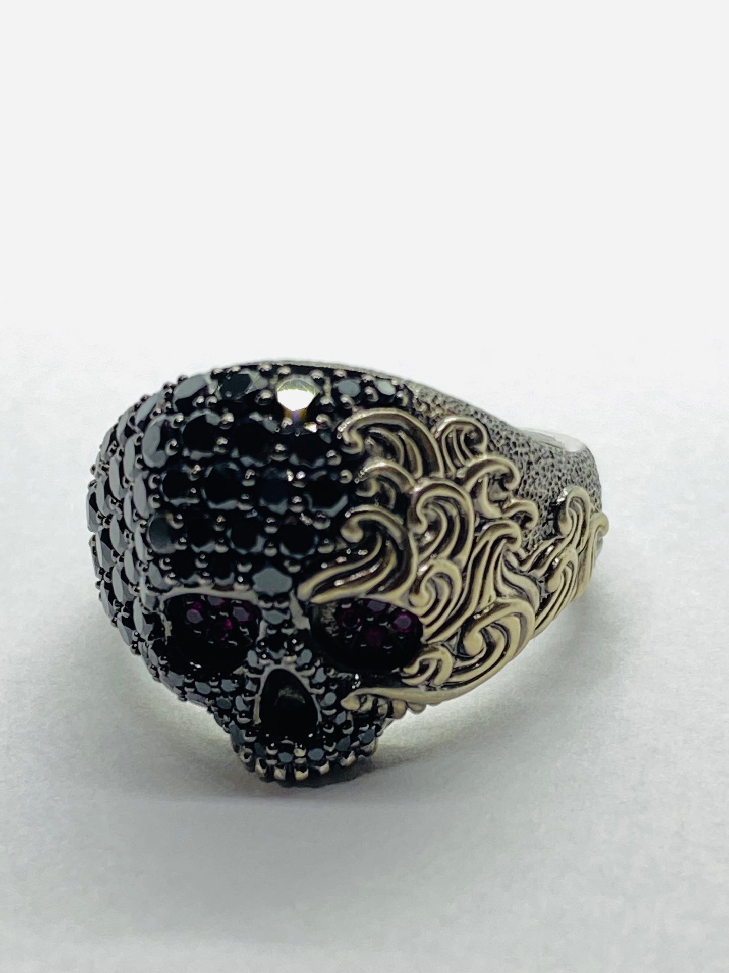 RARE SOLID 18K David Yurman Skull Black Diamond Ruby Ring in White Gold 18MM