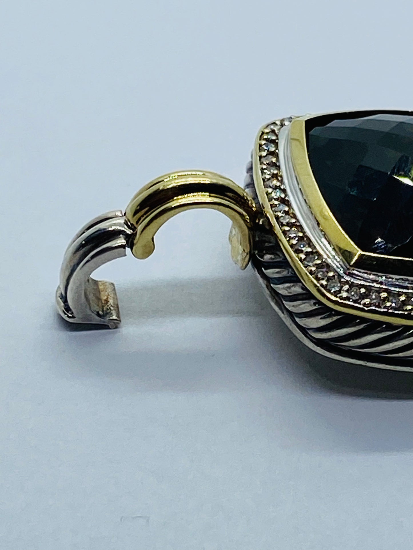 David Yurman 18K Yellow Gold and 925 Silver Diamond Topaz Albion Pendant 20MM
