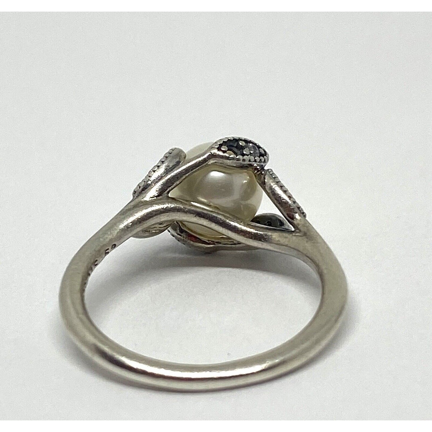 Authentic Pandora Luminous Leaves White Pearl Ring USA SIZE 4.75 190967