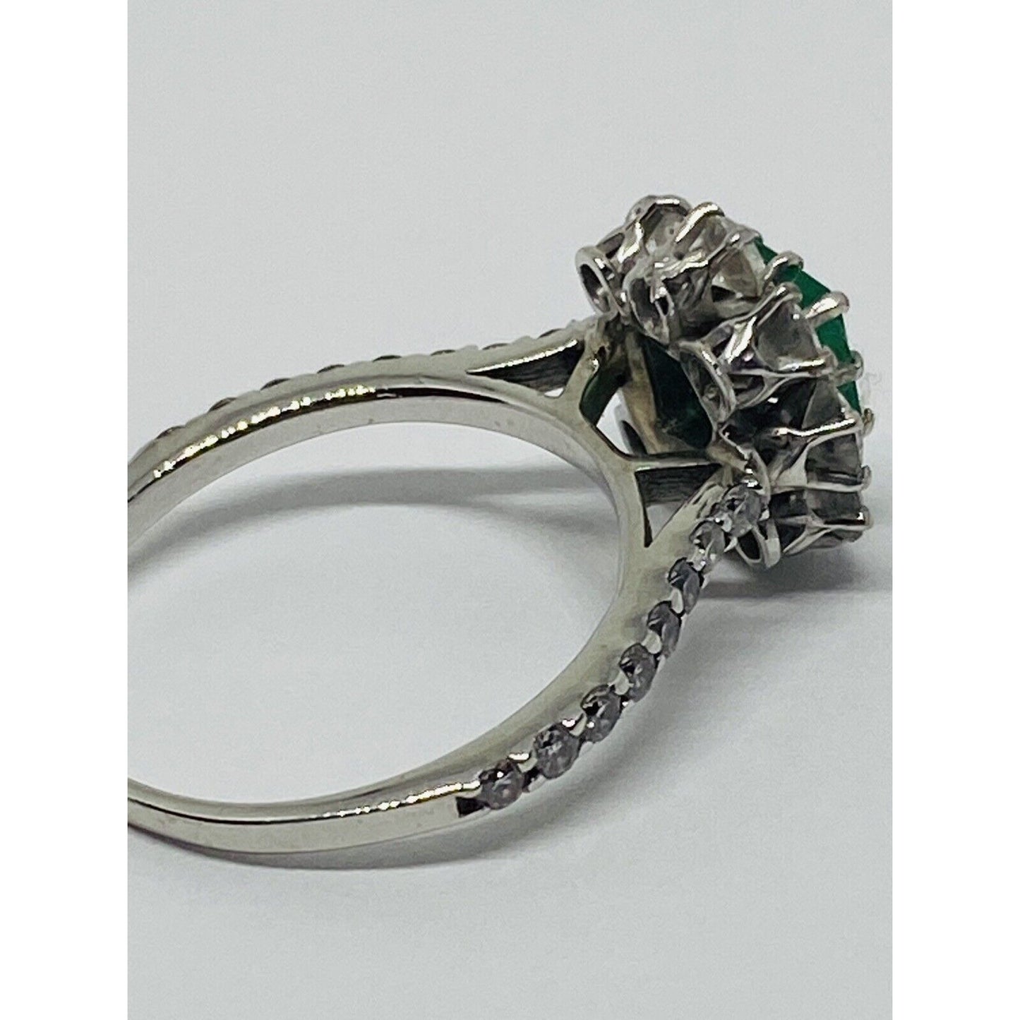 Natural Emerald and Diamond 14K White Gold Engagement Cocktail Ring 7.5