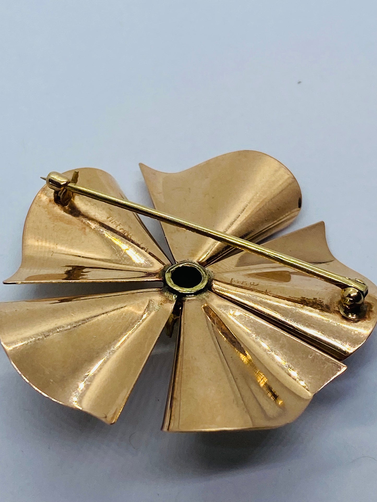 Vintage Tiffany & Co 14K Gold Pearl Brooch Pinwheel Flower Signed 5MM Pearl