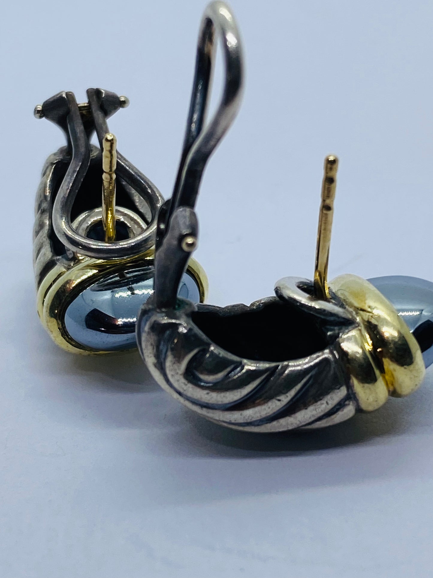 David Yurman 925 Silver 585 Hematite Cable Shrimp Omega Earrings