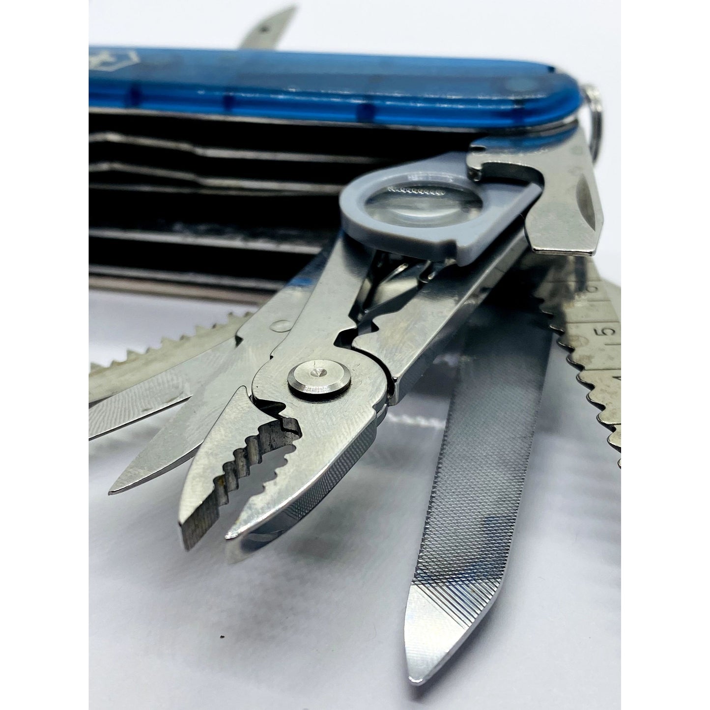 TIFFANY & CO STERLING SILVER 18K & BLUE Victorinox Swiss Army Swiss Champ Knife
