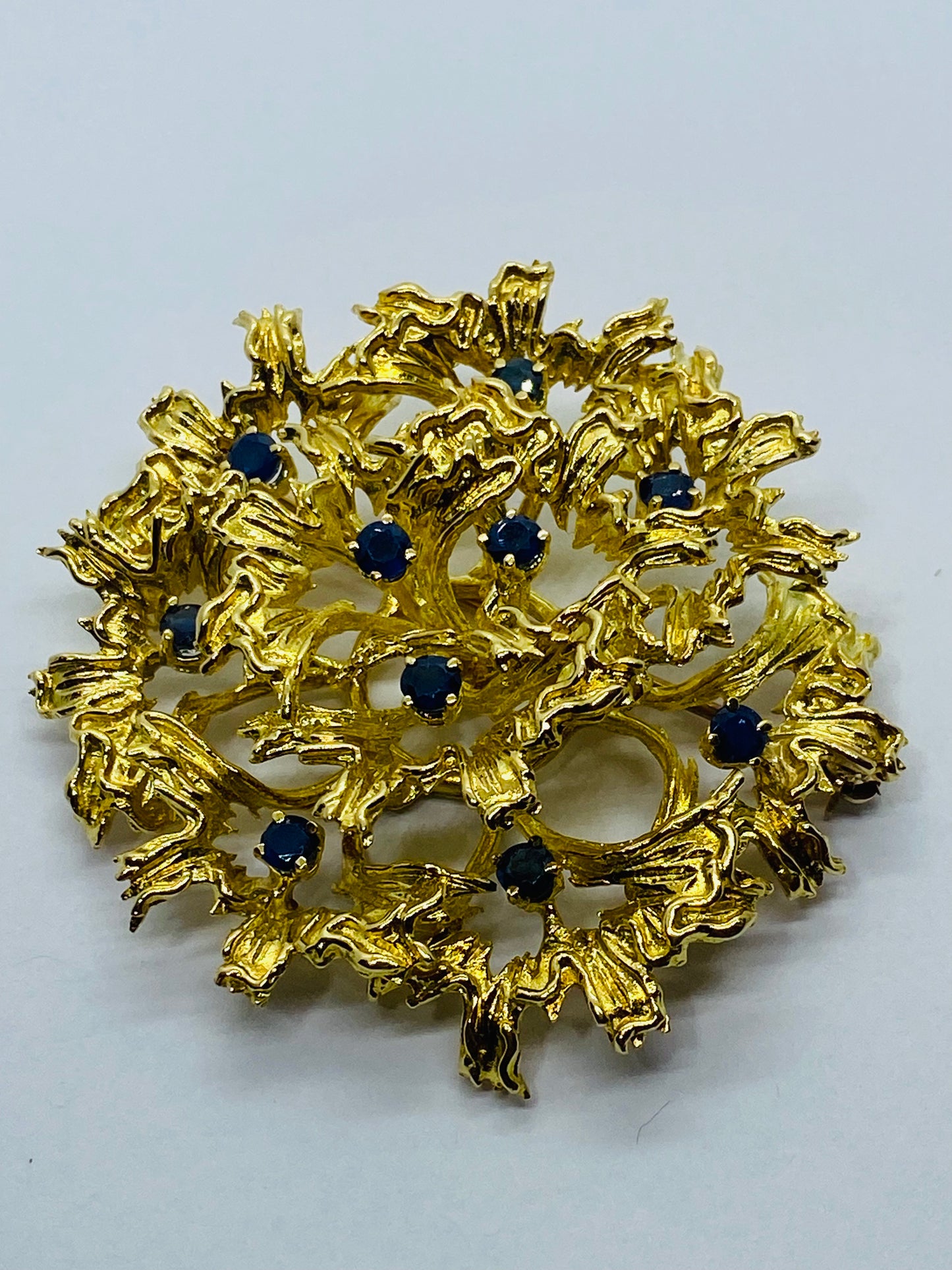 Huge Tiffany & Co. 18K Yellow Gold & Sapphires Flower Brooch Pin 52.5MM 1.4 TCW