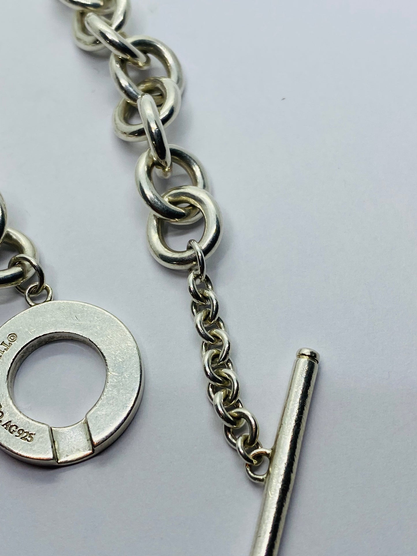 $575 Return To Tiffany & Co 8.5" New Version Toggle Heart Bracelet Silver Pouch