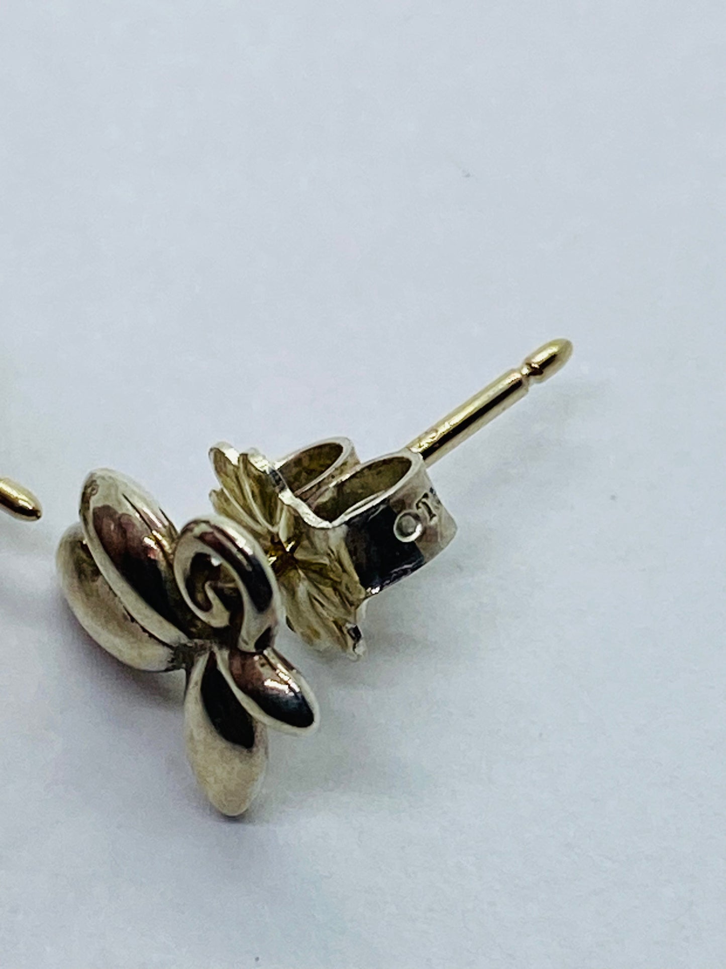 Tiffany & Co. Paloma Picasso Olive Leaf Stud Earrings Silver 925 Mint