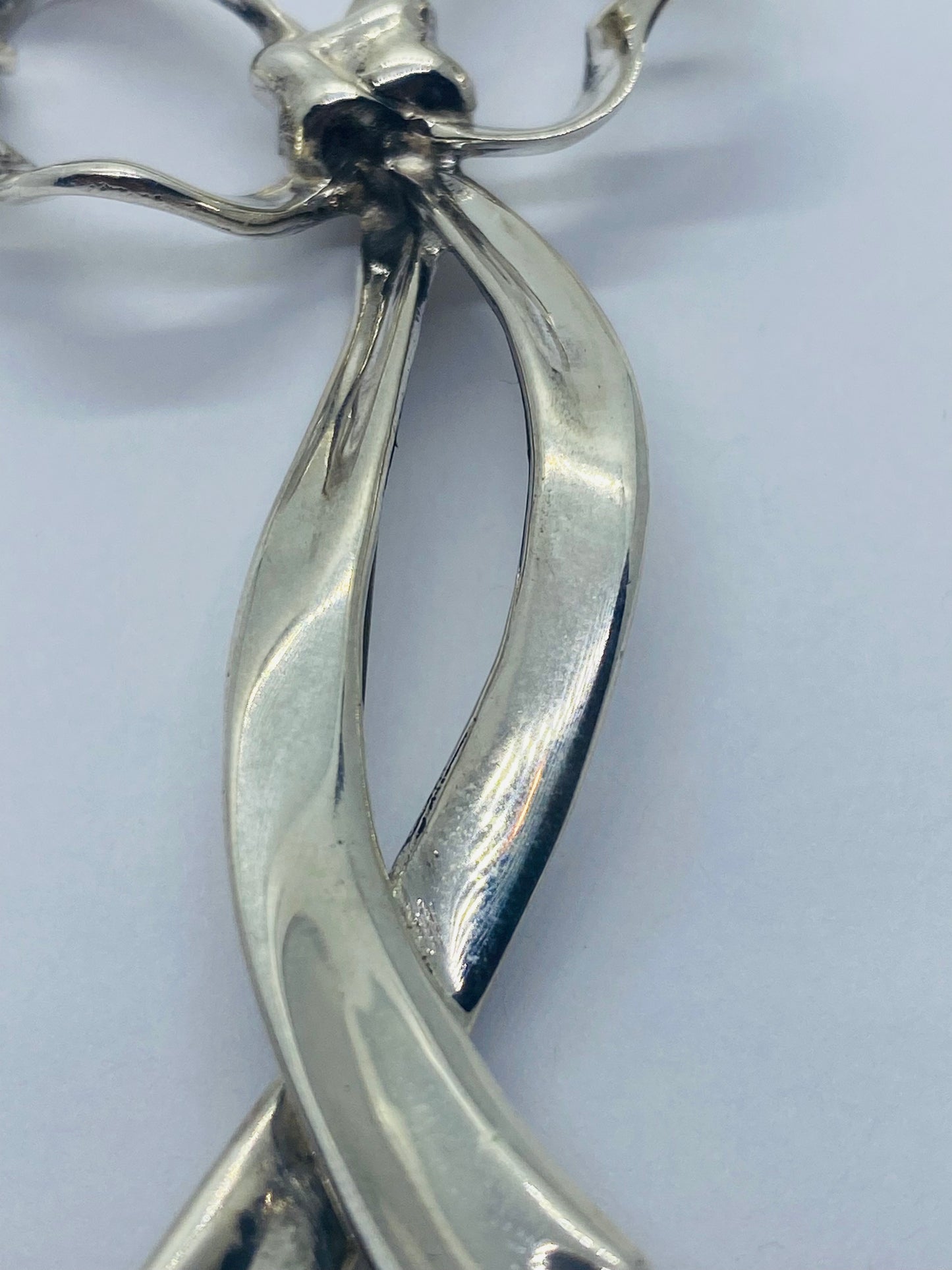 Vintage Tiffany & Co. Bow Ribbon Pin / Brooch Sterling Silver 3 1/2 Tall 16 Gram