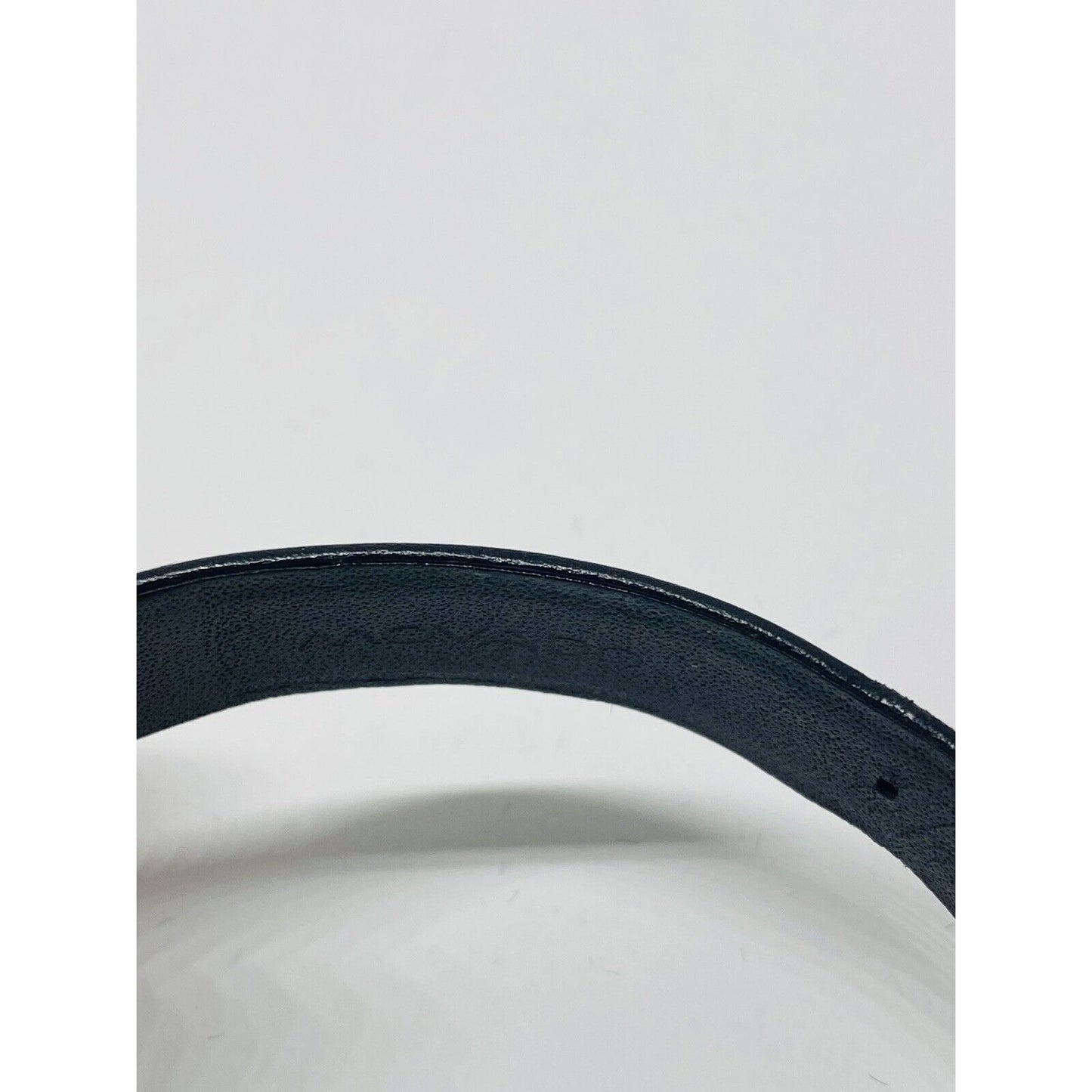 Movado Museum Ultra Slim Largest Face 33mm Unisex Keeps Time Box Papers READ!