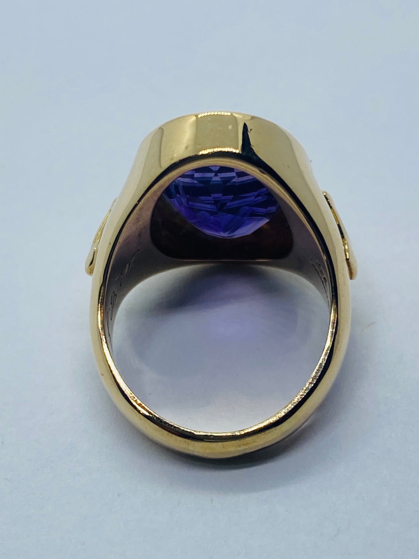 Ethel Walker School Class Ring Tiffany & Co 14K Gold Amethyst Simsbury CT