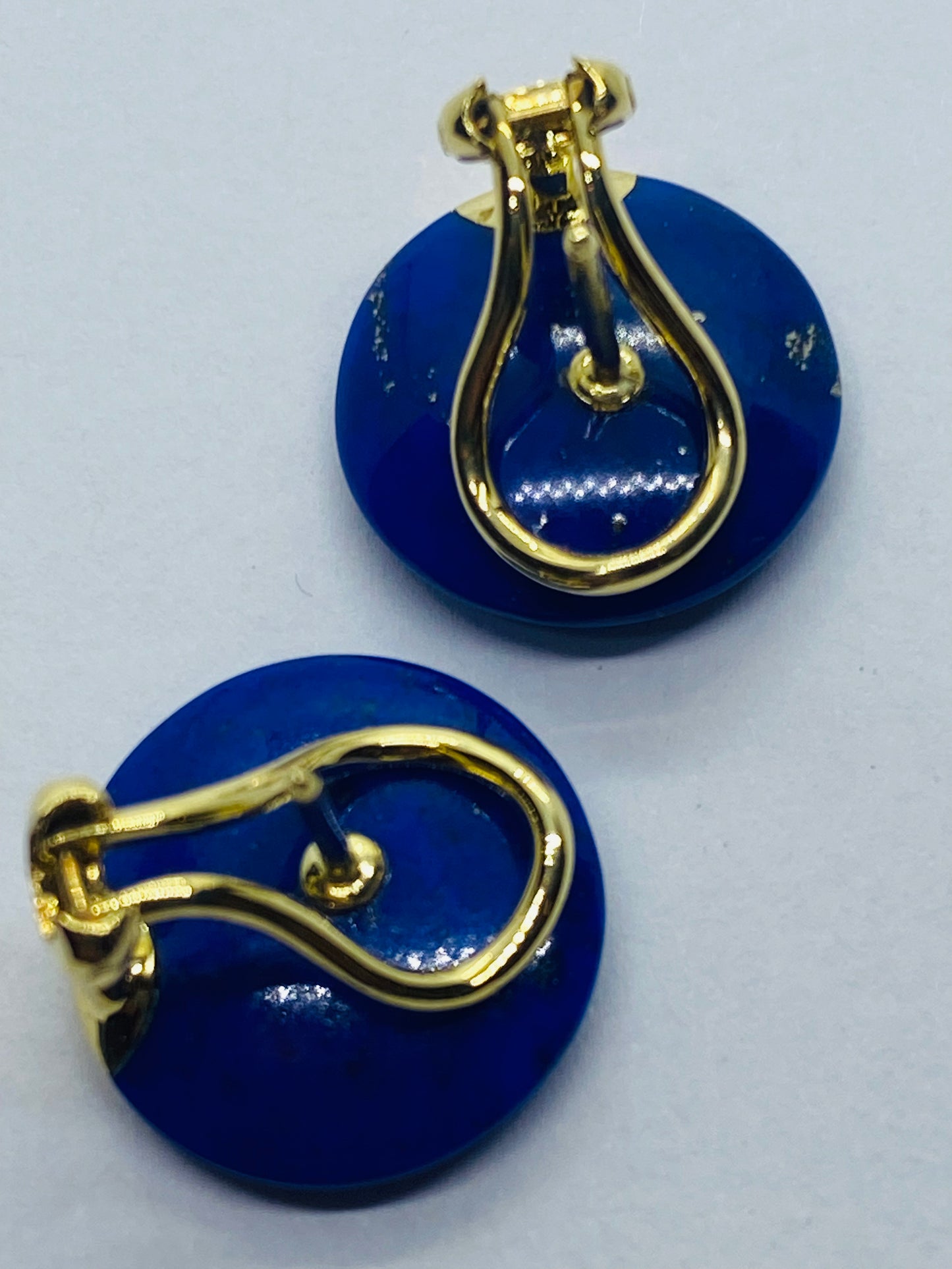 TIFFANY & CO 1976 ANGELA CUMMINGS 18 KT LENTILS EARRINGS WITH LAPIS LAZULI RARE