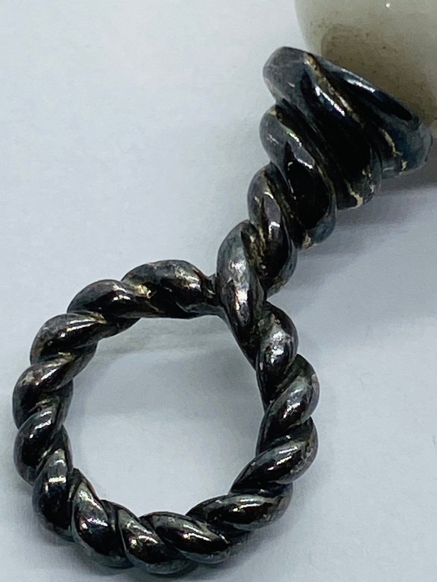 Rare Tiffany & Co. 925 Silver 18mm Bead White Dolomite 16.5” Necklace pouch Box