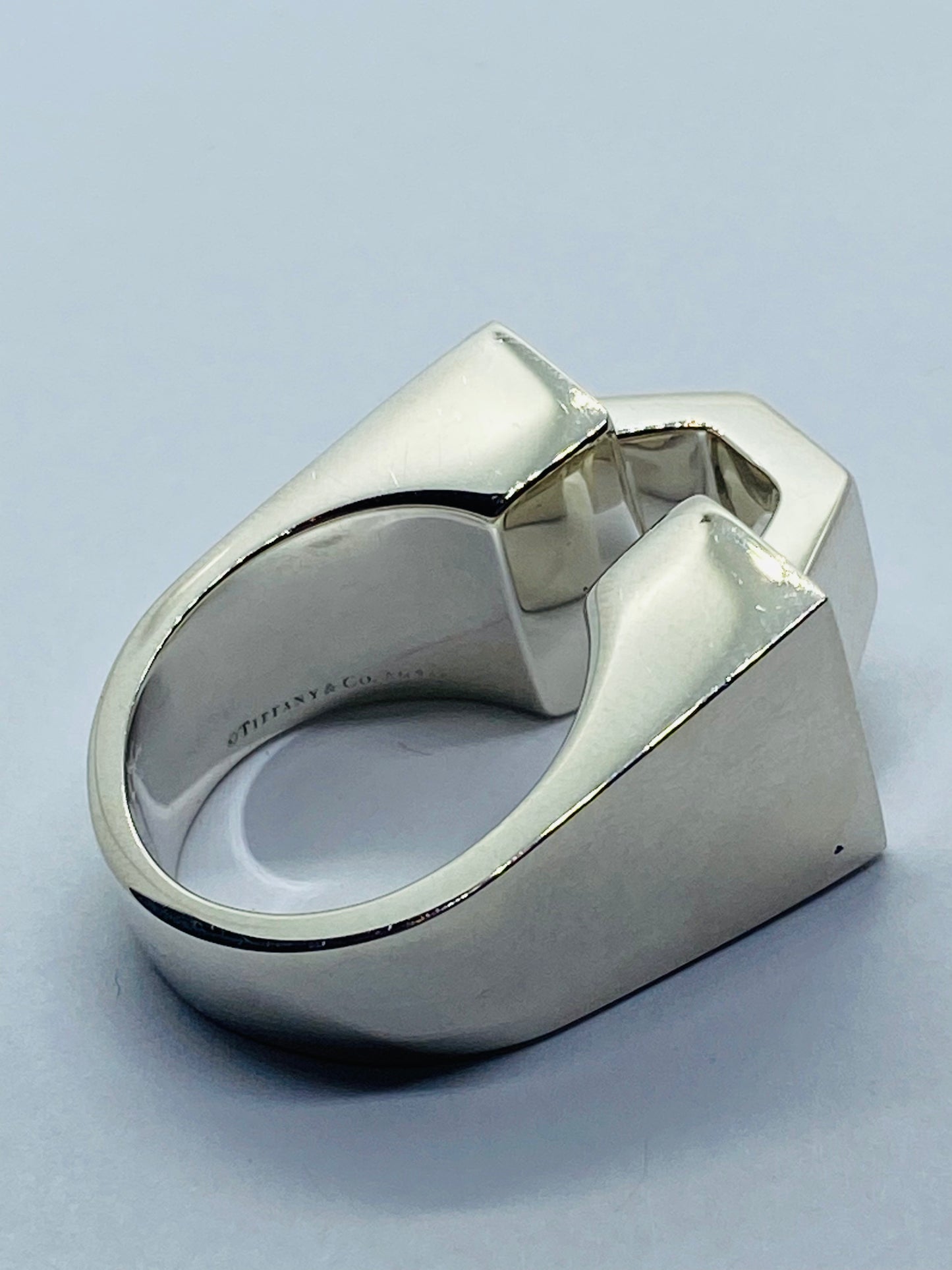 Tiffany & Co. by Don Berg geometric Architectural Geometric 7.75 Ring. Mint