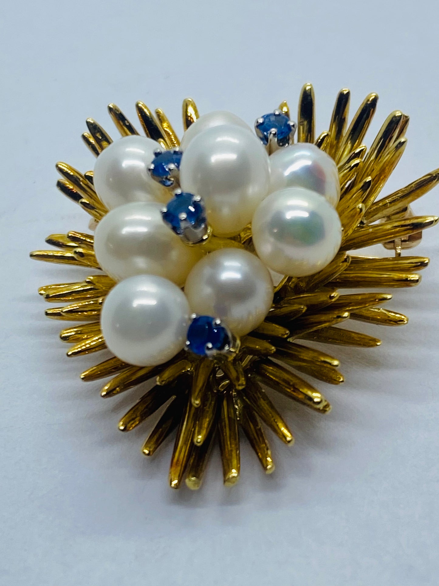 Tiffany & Co. Pearl Sapphire Pin Brooch Heart 18k Yellow Gold Vintage 34x31MM