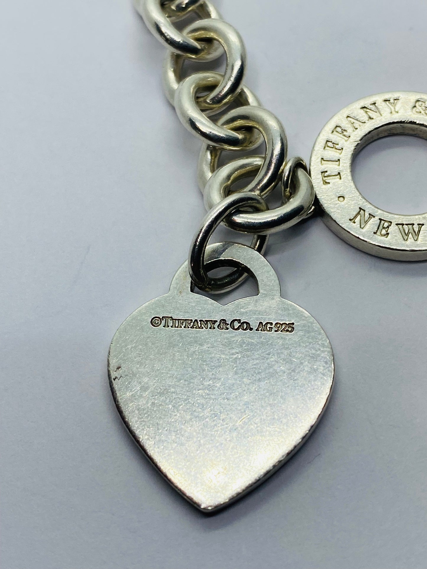 $575 Return To Tiffany & Co 8.5" New Version Toggle Heart Bracelet Silver Pouch
