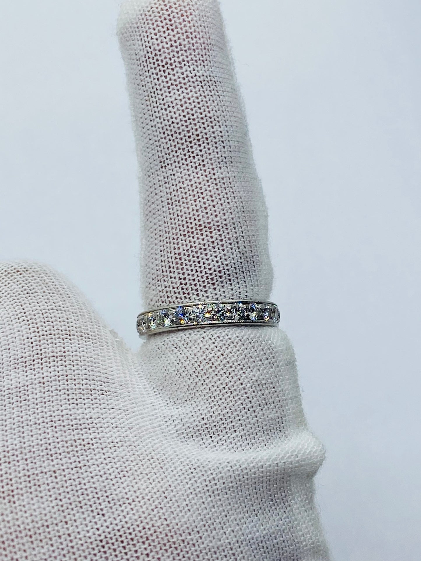 $7350 TIFFANY & CO. PLATINUM ROUND DIAMOND ETERNITY FROM LEGACY 1.21CT 3.2MM 5.5