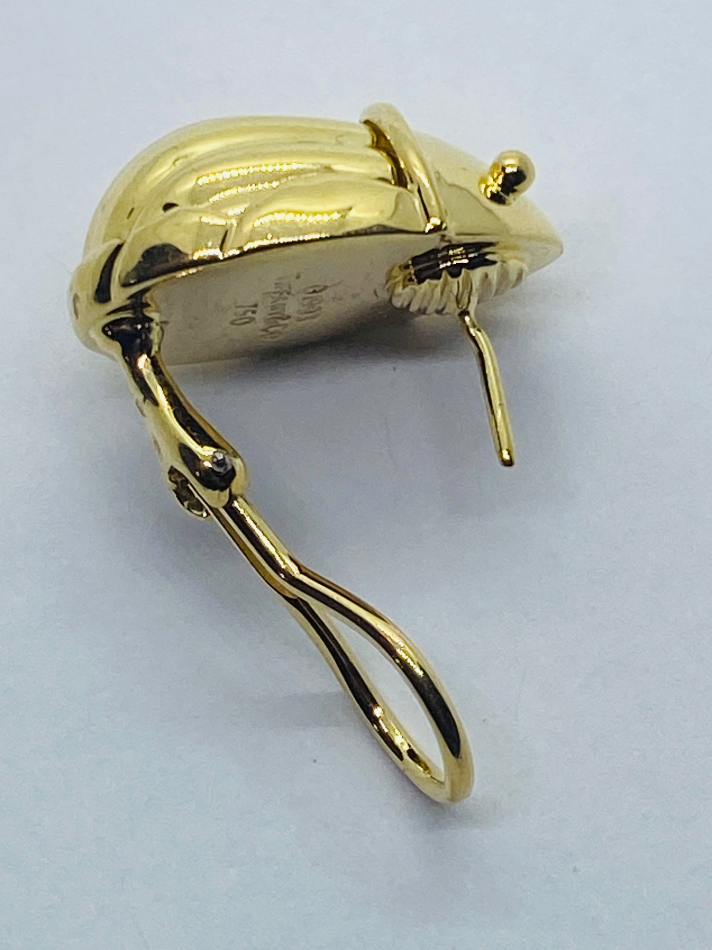 Tiffany Scarab Beetle large 18k Gold Earring. One only. Authentic.