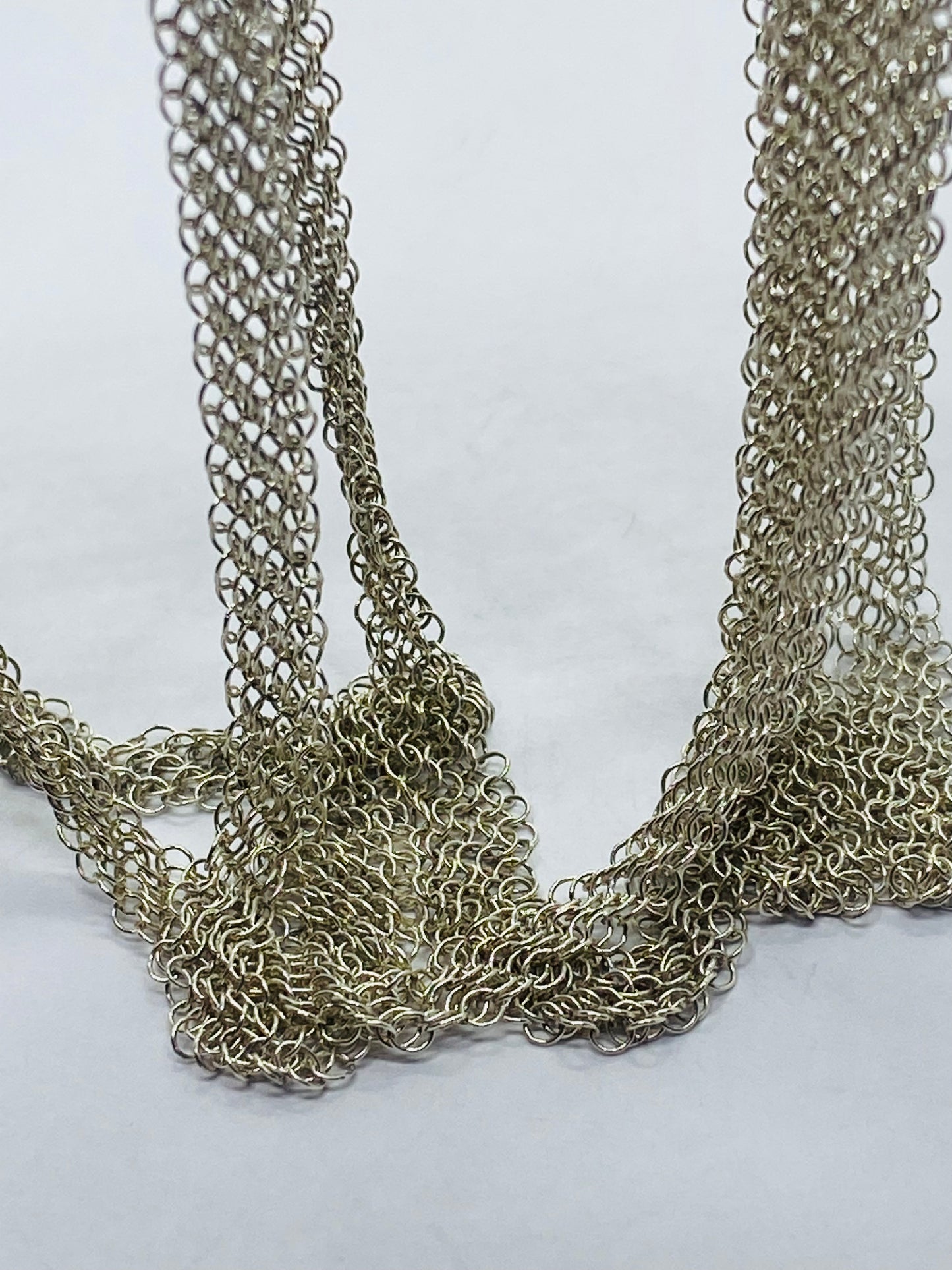 Tiffany & Co Peretti Somerset Mesh Scarf Necklace Sterling Silver 31” Pouch Box
