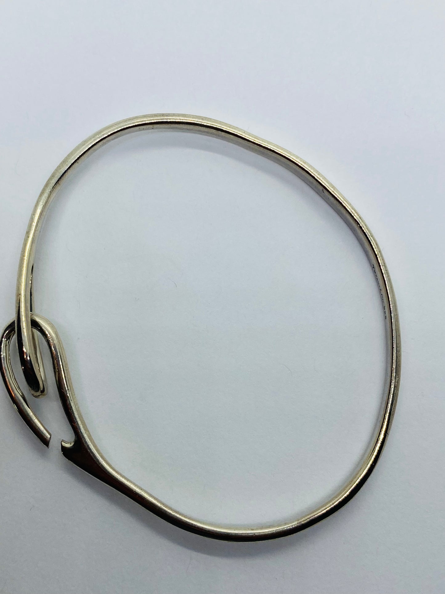 Tiffany & Co. Sterling Silver Infinity Double Loop Bangle Bracelet READ