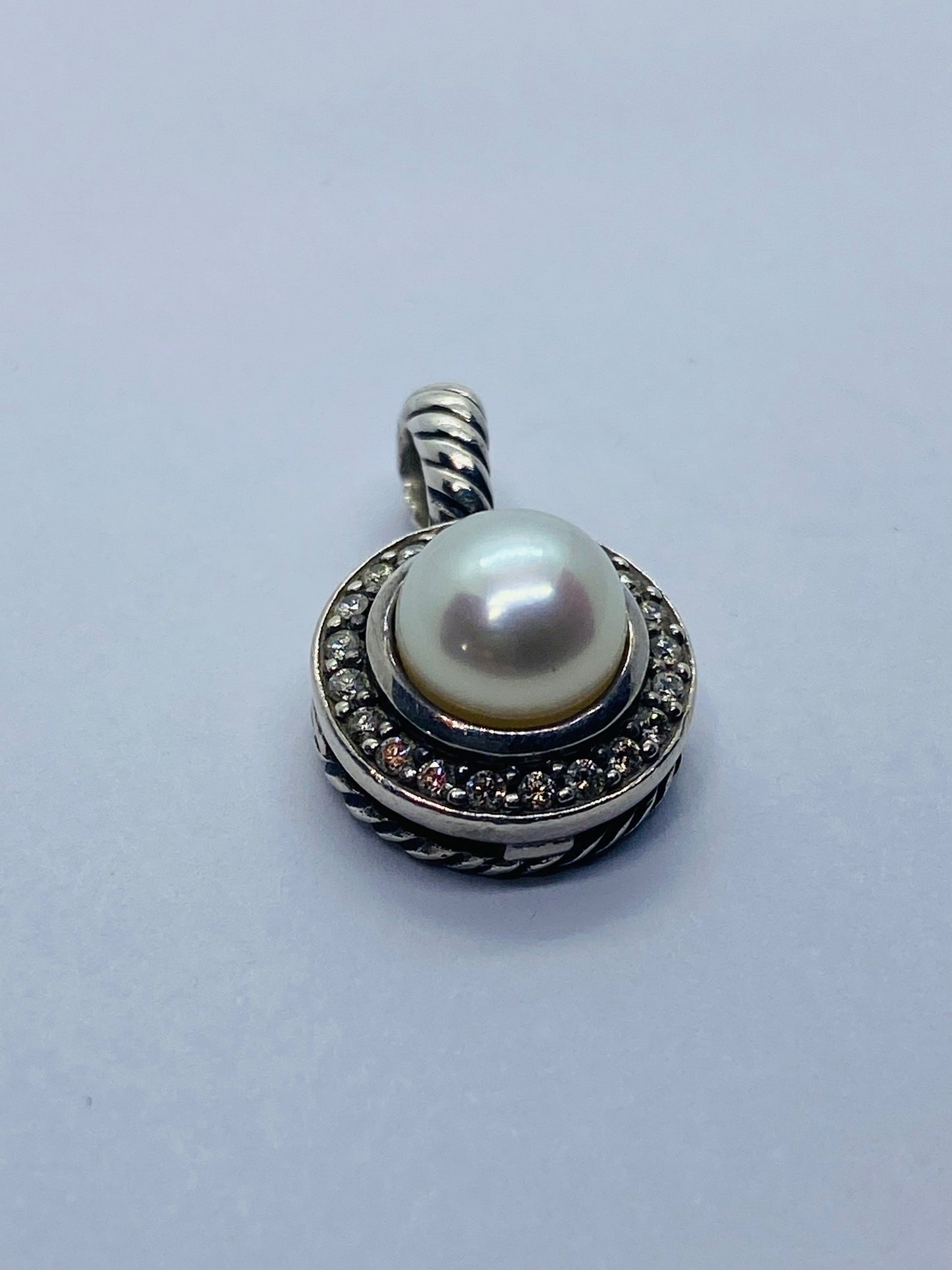 DAVID YURMAN STERLING SILVER CERISE PEARL DIAMOND HALO PENDANT 8MM Pearl