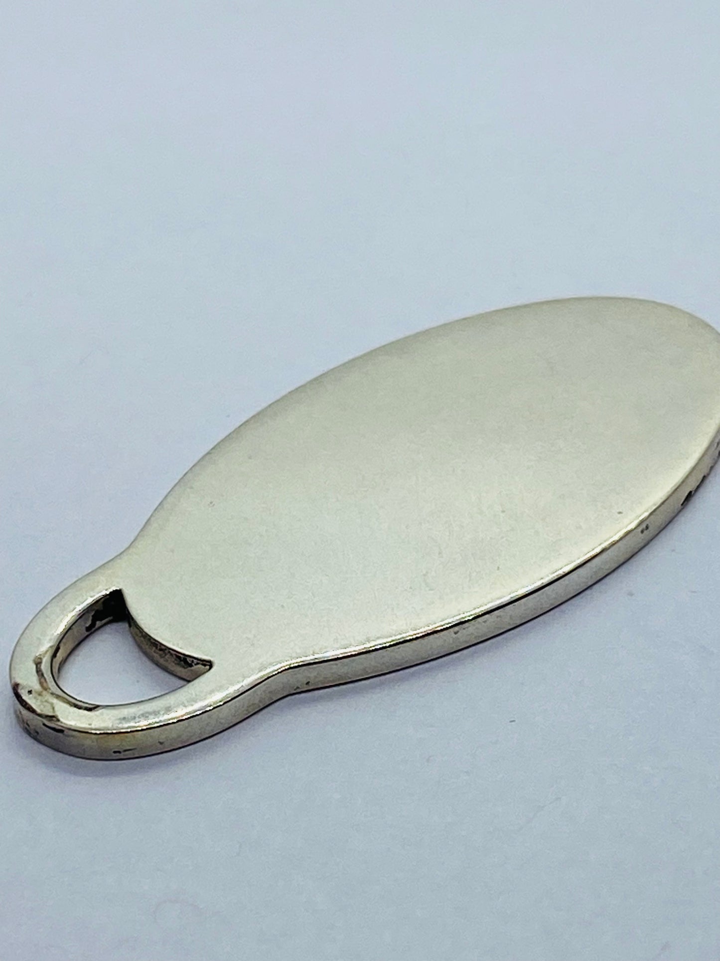 Tiffany & Co. 2001 Oval Tag in Sterling Silver 925 42x20MM