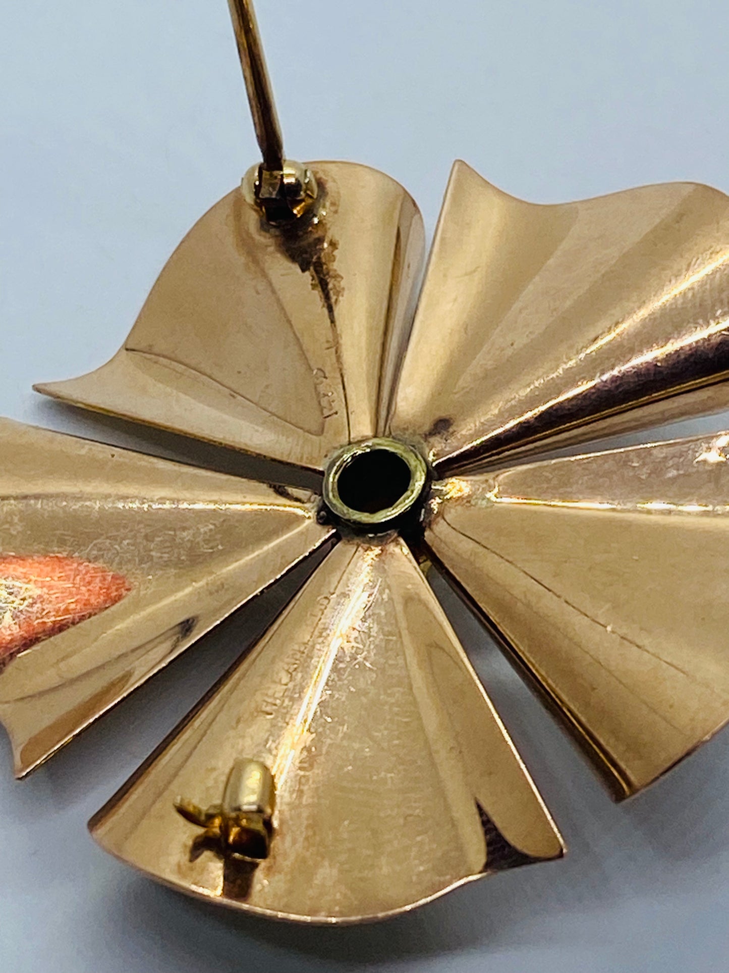 Vintage Tiffany & Co 14K Gold Pearl Brooch Pinwheel Flower Signed 5MM Pearl