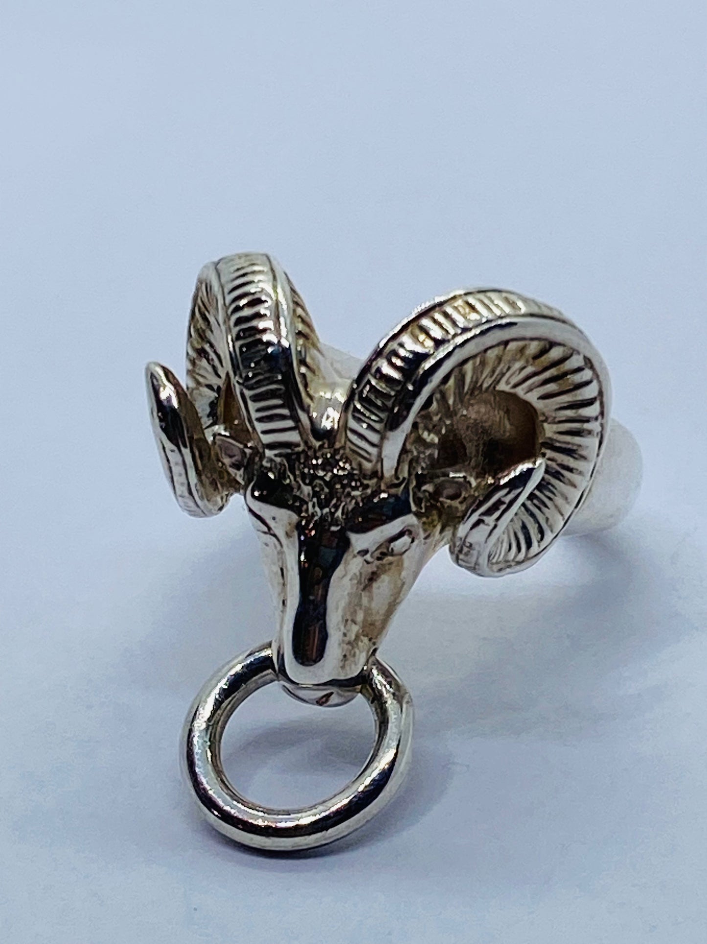 Tiffany & Co. 1995 Ram Door Knocker Mouflon Zodiac Aries Ring Sterling Silver