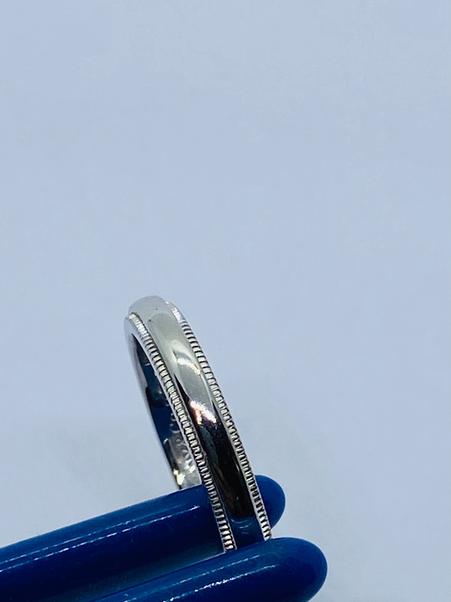 TIFFANY & CO PLATINUM 950 Double MILGRAIN WEDDING BAND 3MM SIZE 4
